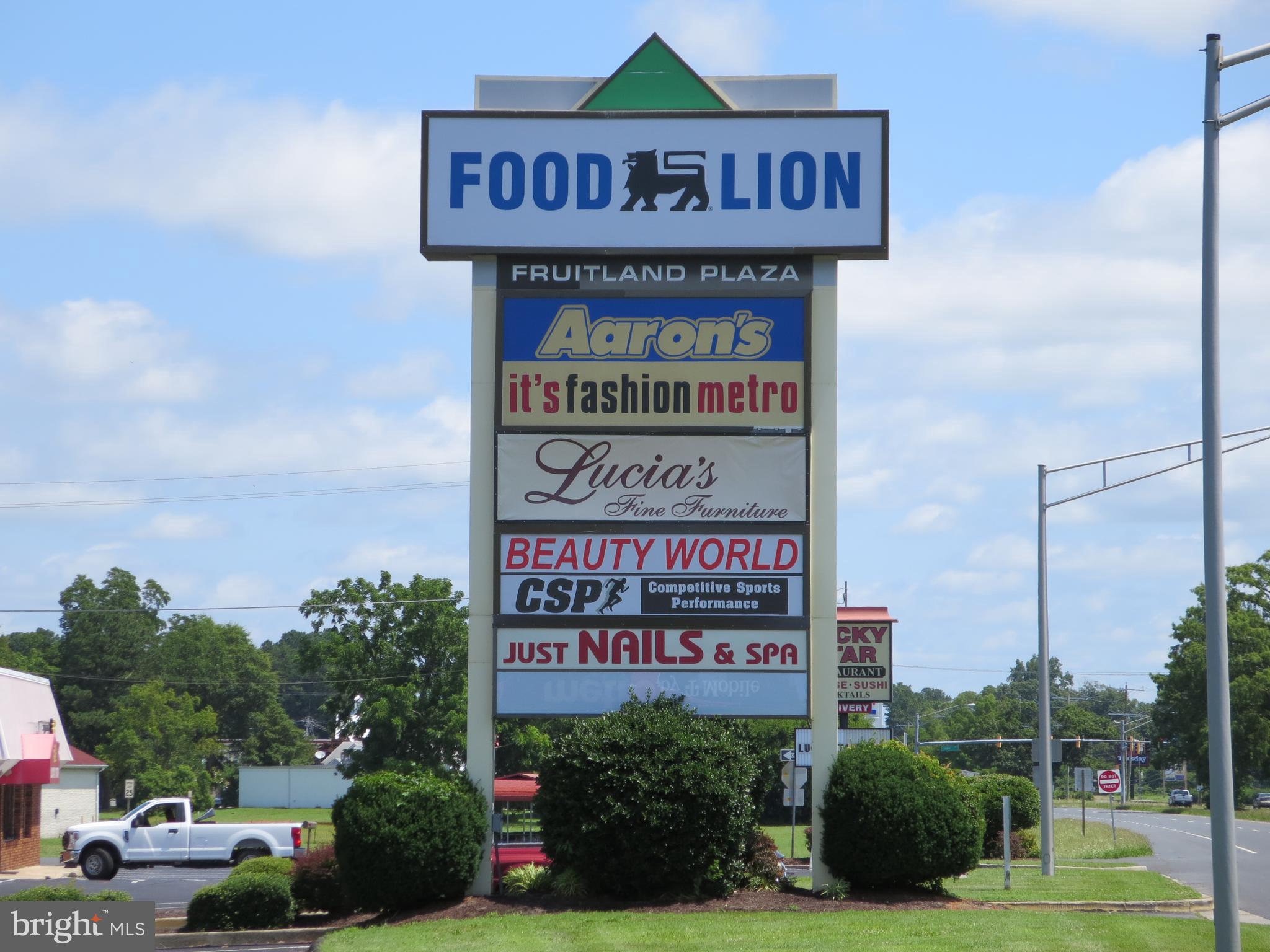 206 N FRUITLAND BOULEVARD