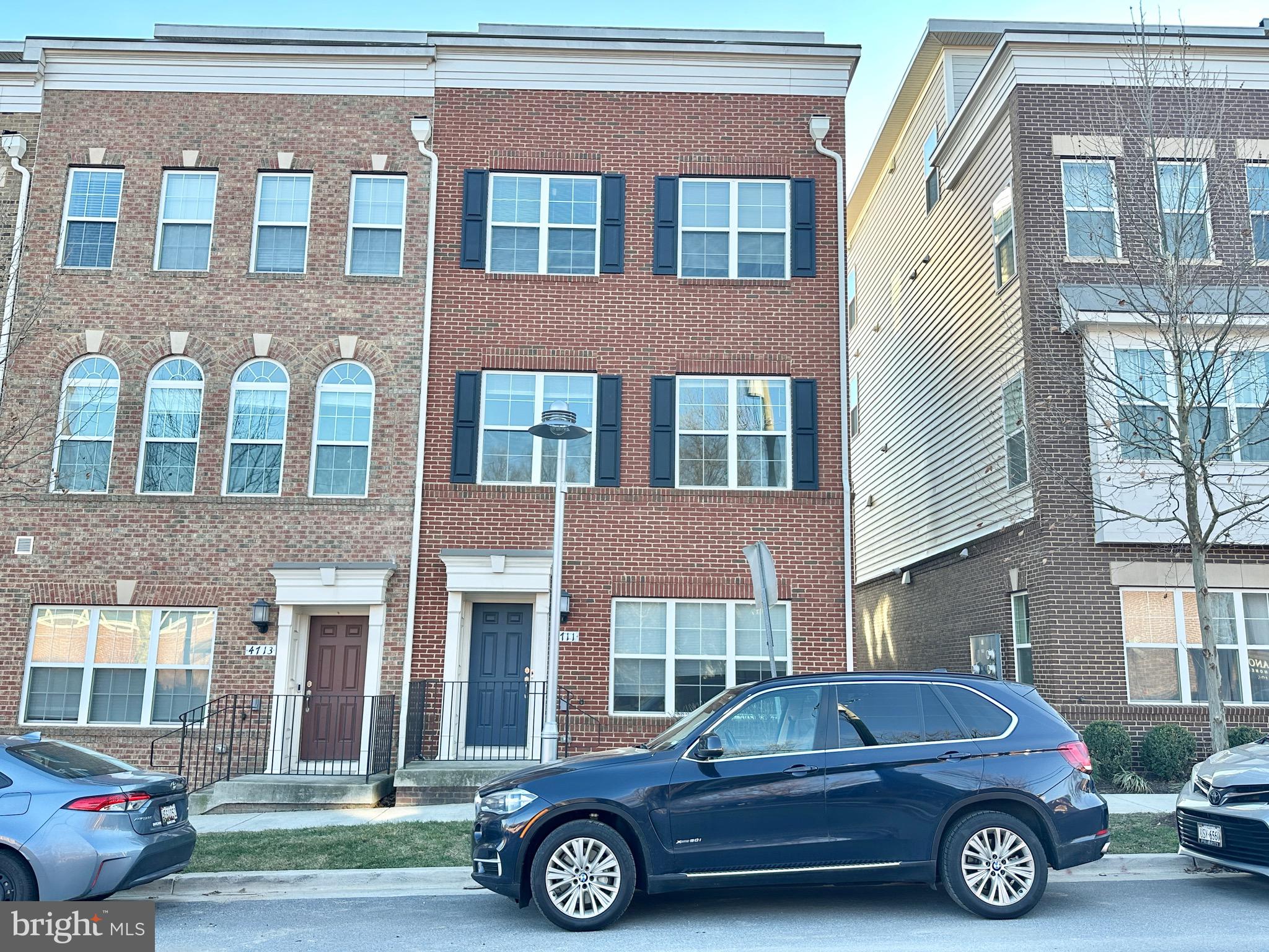 COLLEGE PARK - Residential Lease