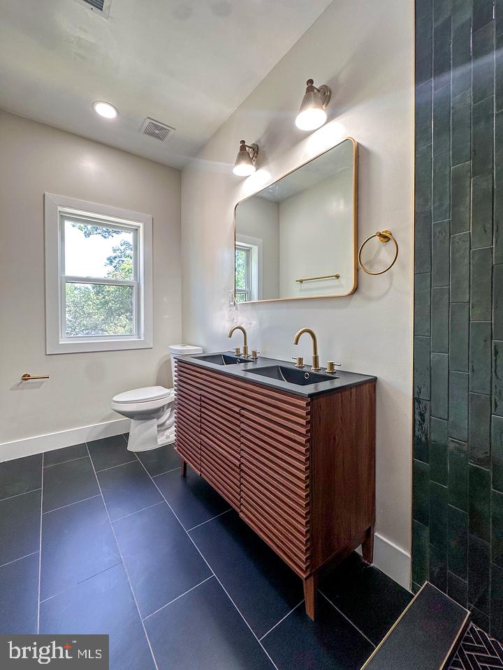 TAKOMA PARK - Residential