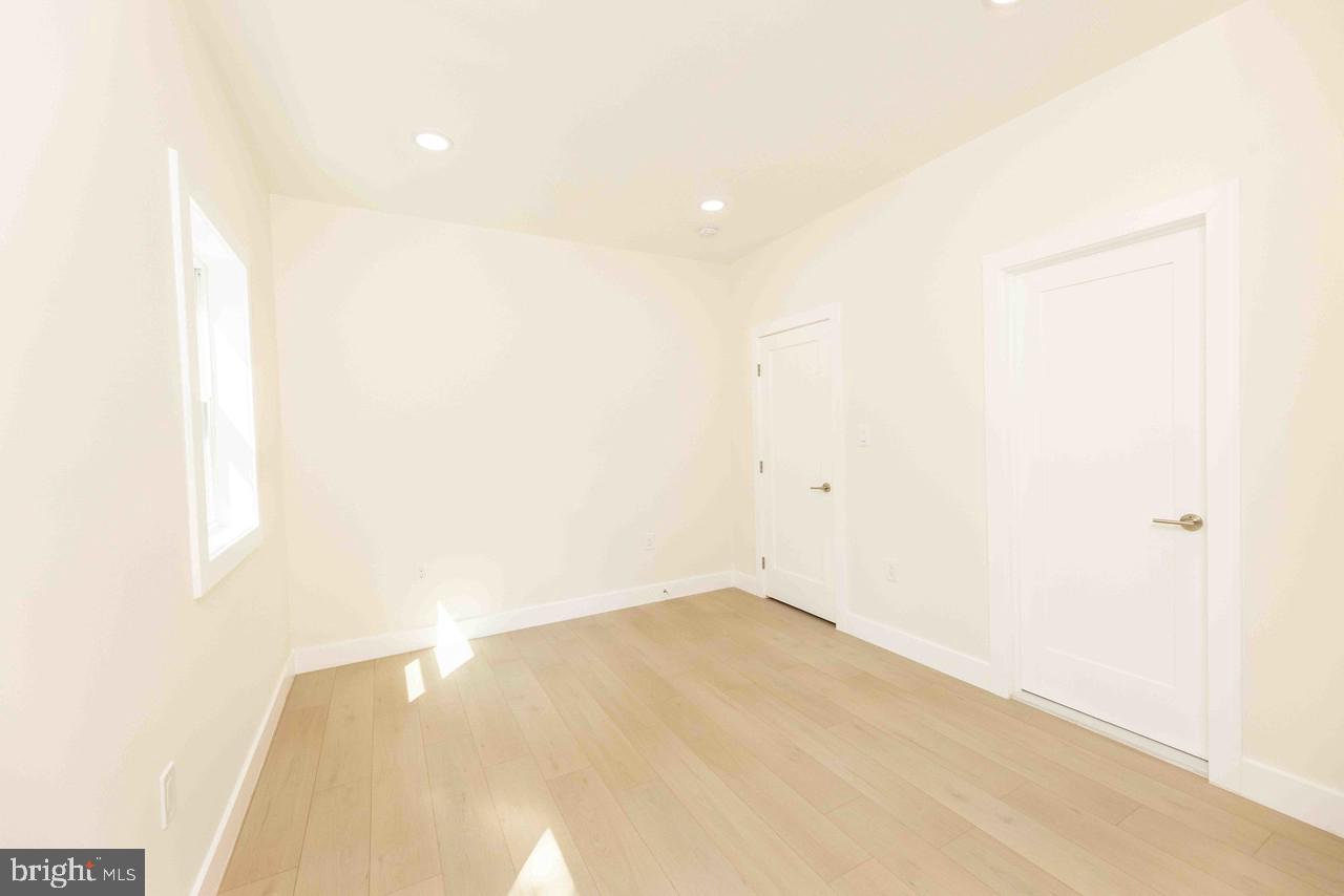 TAKOMA PARK - Residential