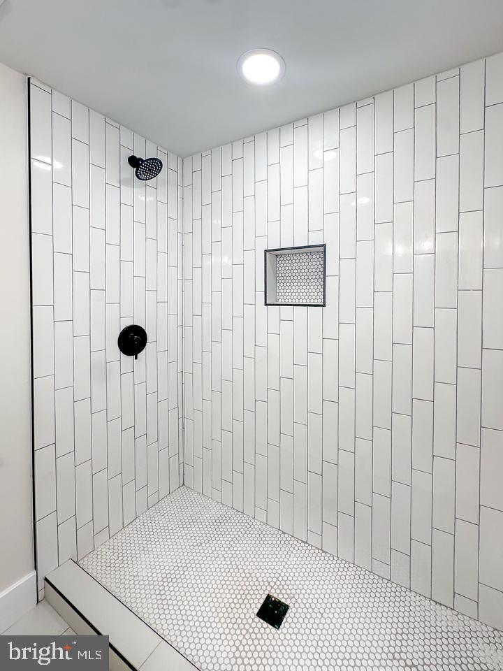 TAKOMA PARK - Residential