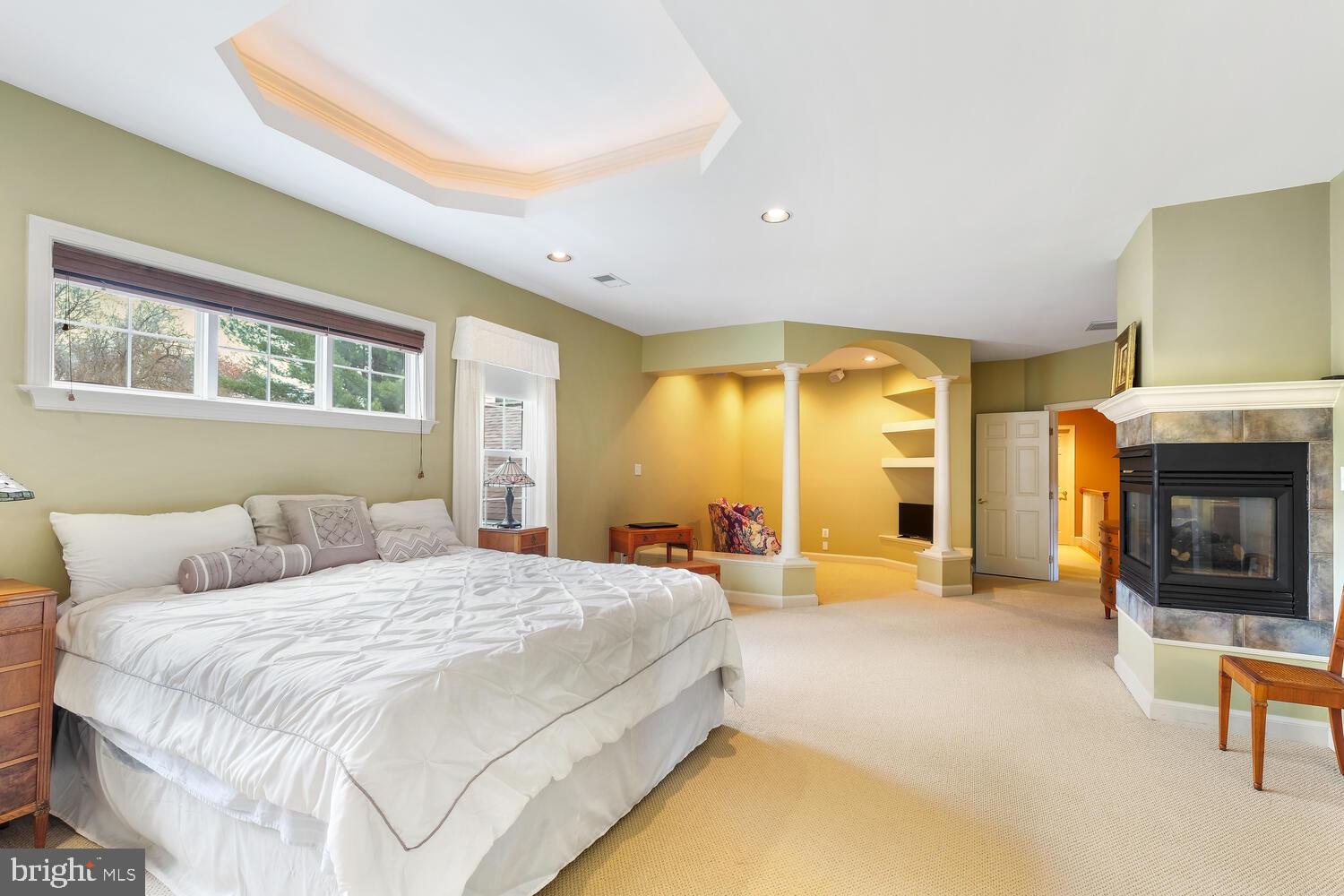 MOUNTAIN VIEW ESTATES - Residential