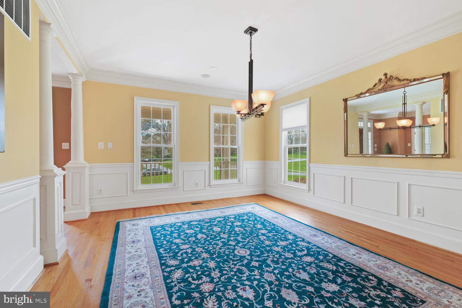 MOUNTAIN VIEW ESTATES - Residential