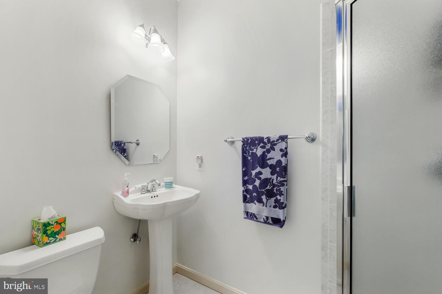 MOUNTAIN VIEW ESTATES - Residential