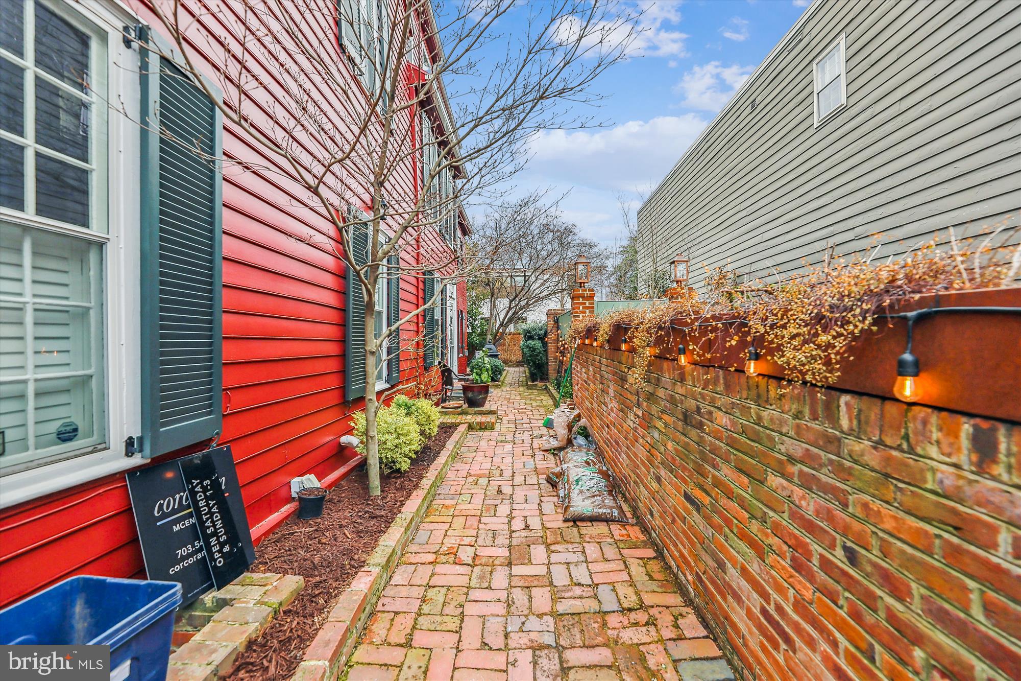 OLD TOWN ALEXANDRIA - Residential