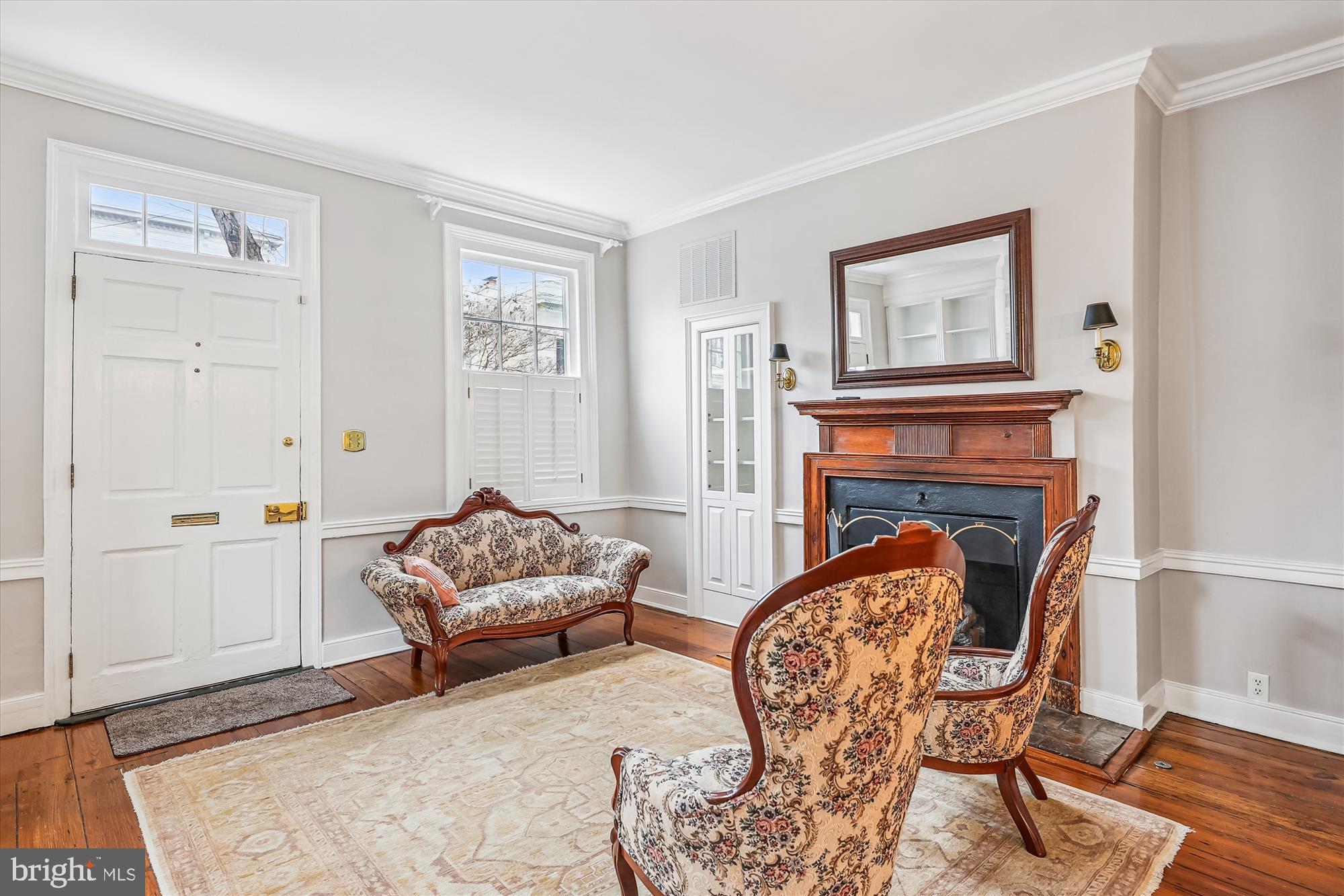 OLD TOWN ALEXANDRIA - Residential