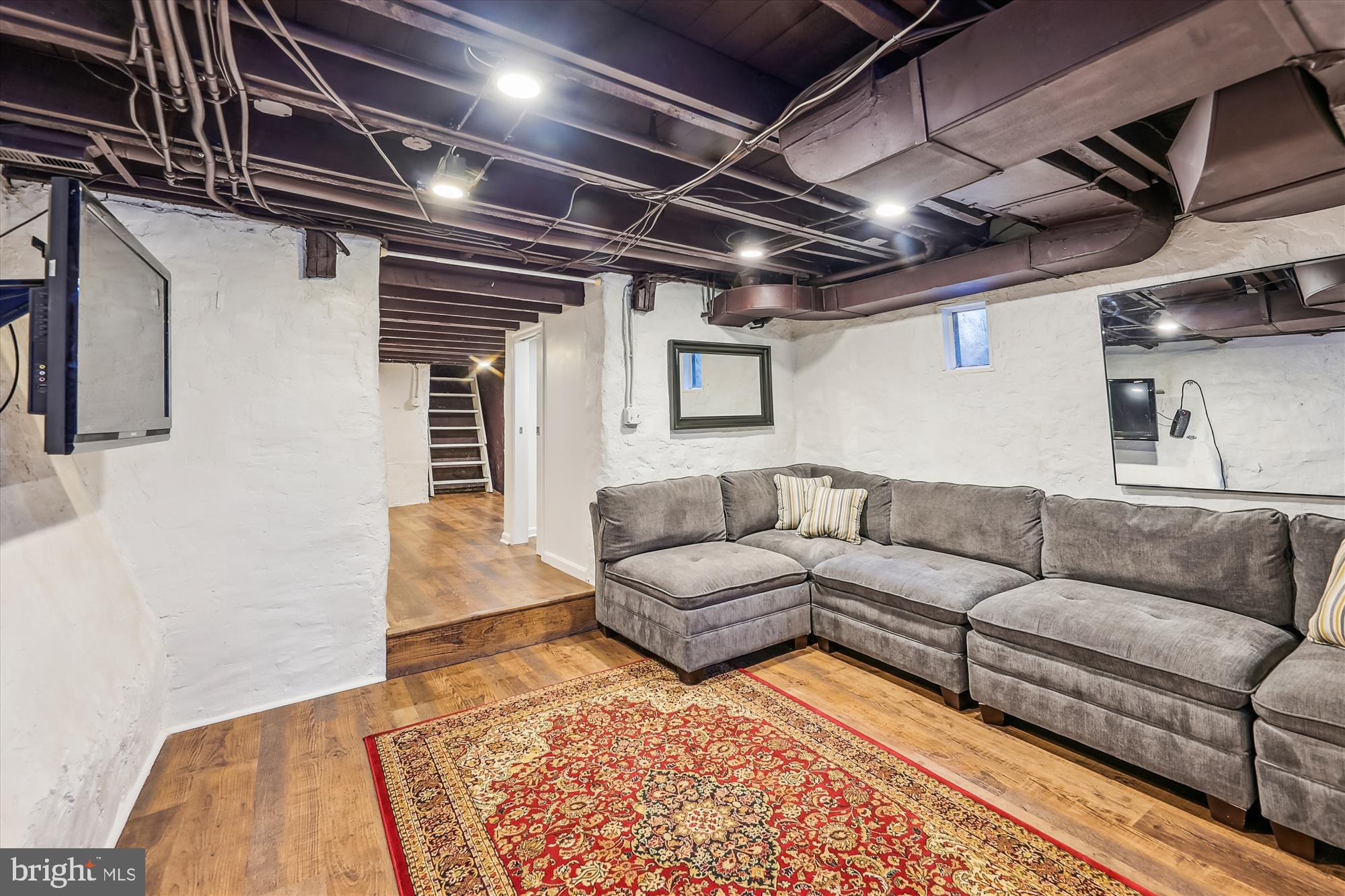 OLD TOWN ALEXANDRIA - Residential