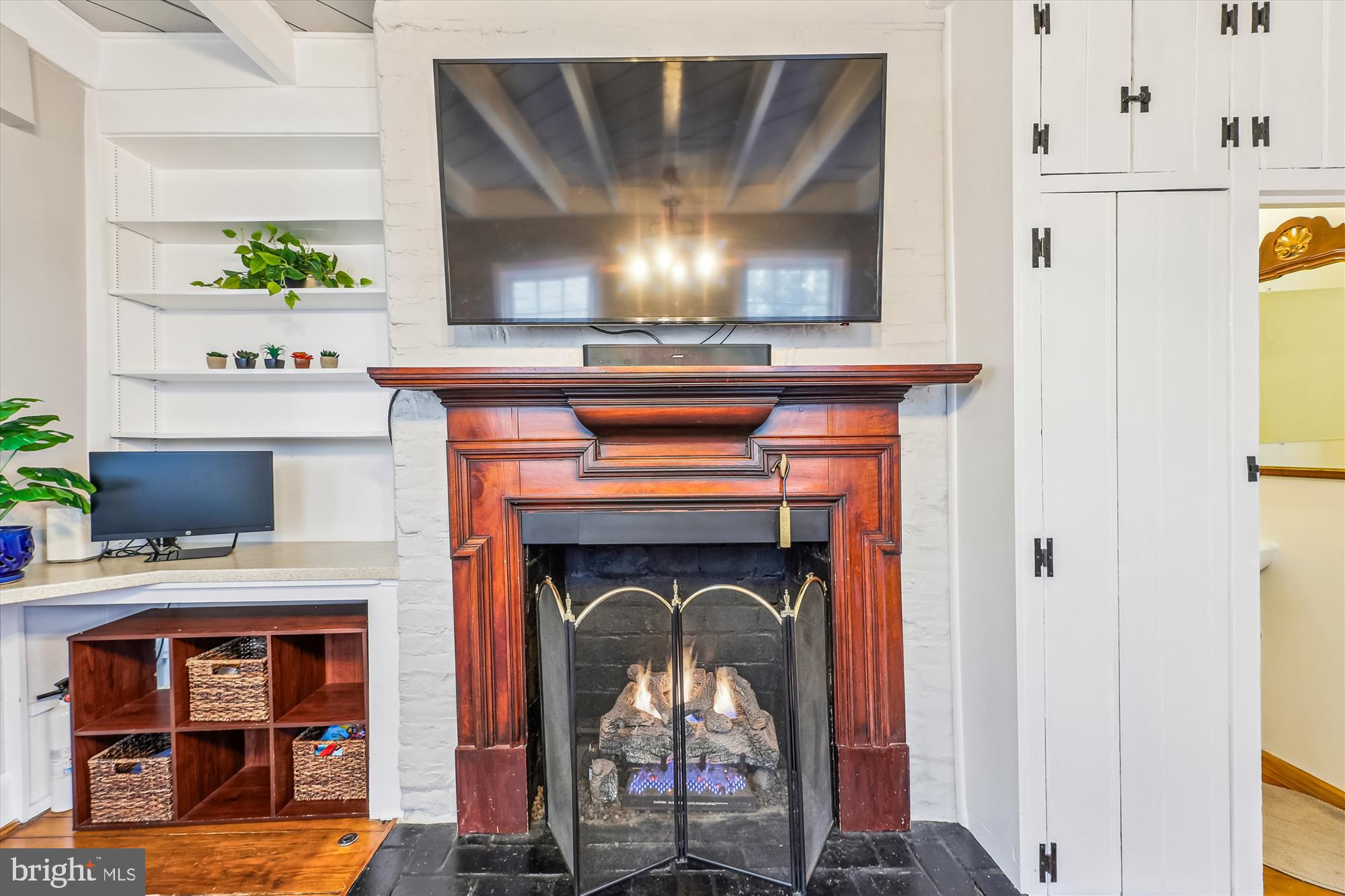 OLD TOWN ALEXANDRIA - Residential