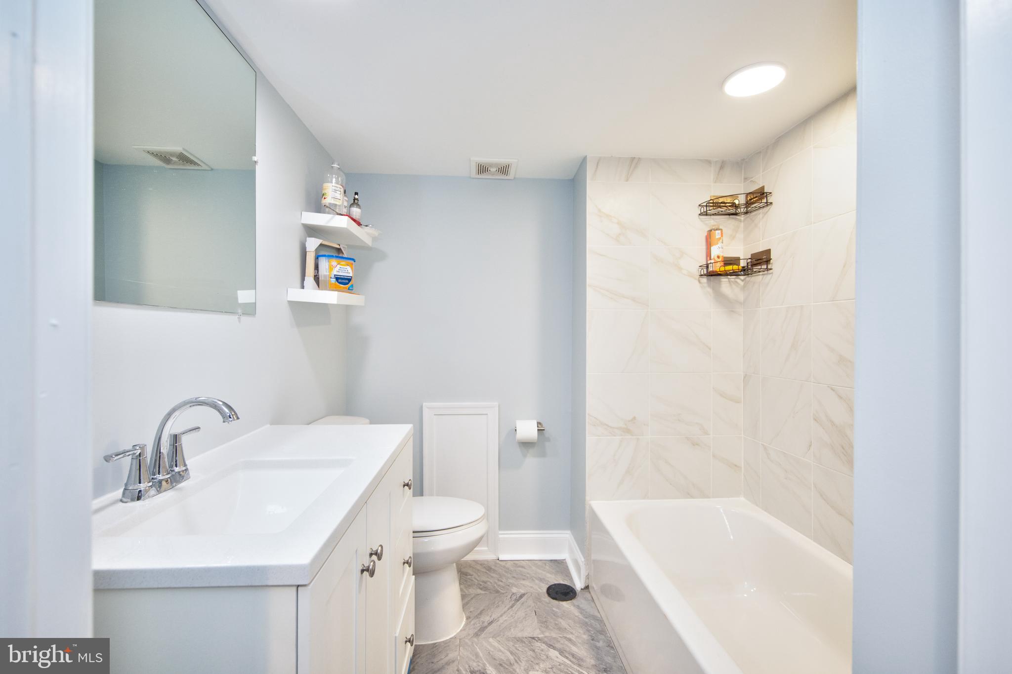 WINSTON GOVANS - Residential