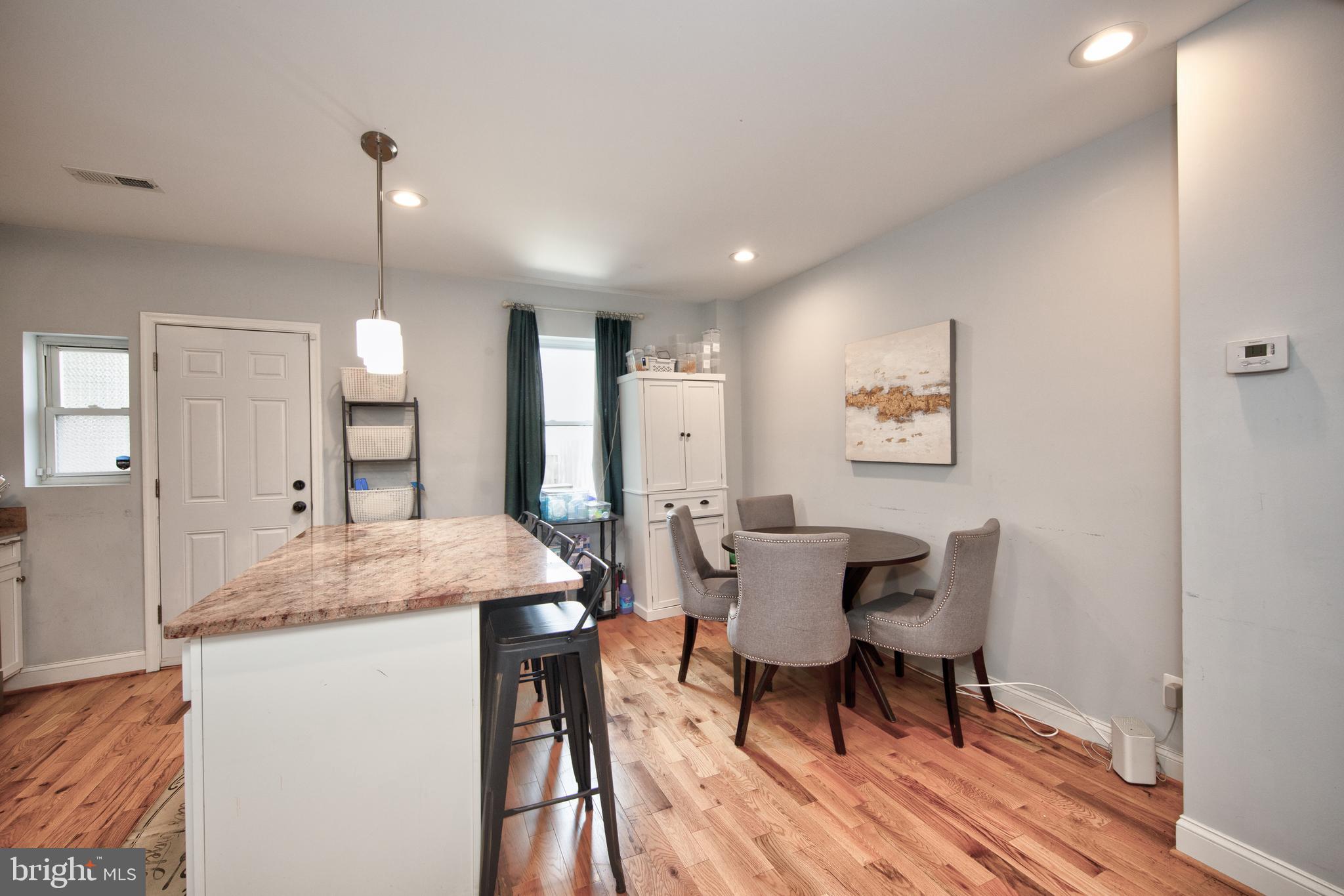 WINSTON GOVANS - Residential