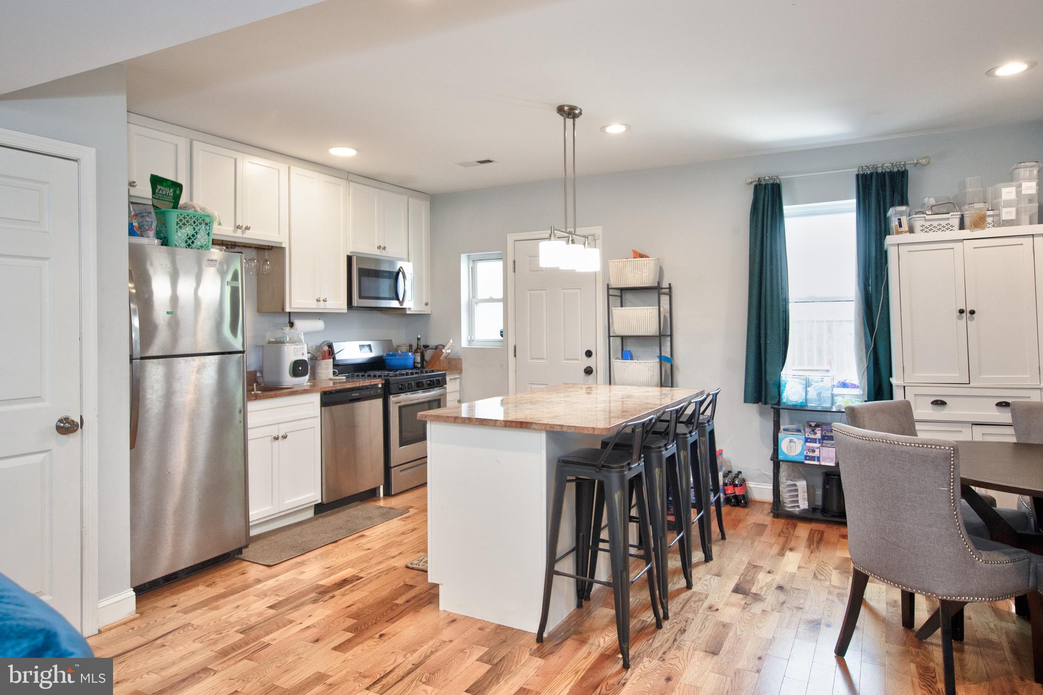 WINSTON GOVANS - Residential