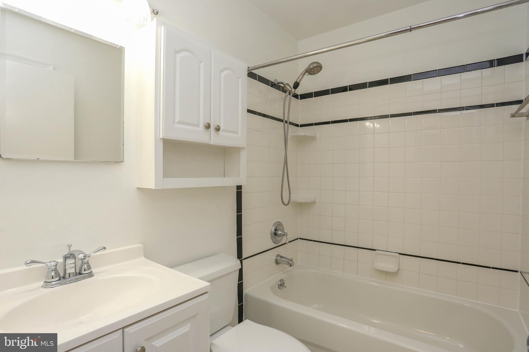 MAPLE RIDGE - Residential Lease