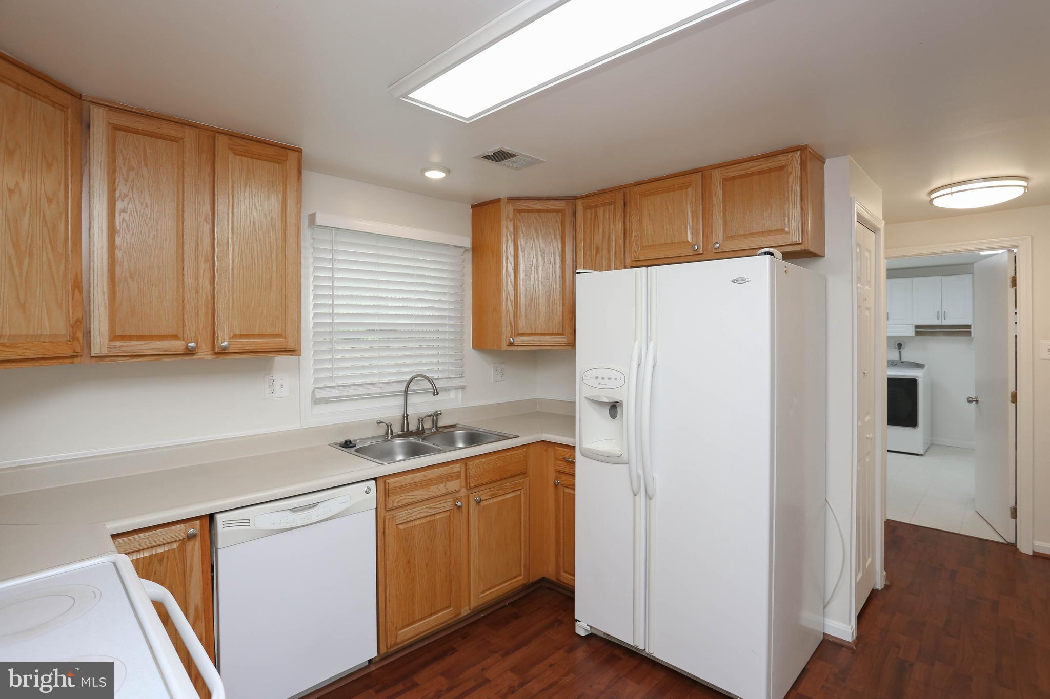 MAPLE RIDGE - Residential Lease