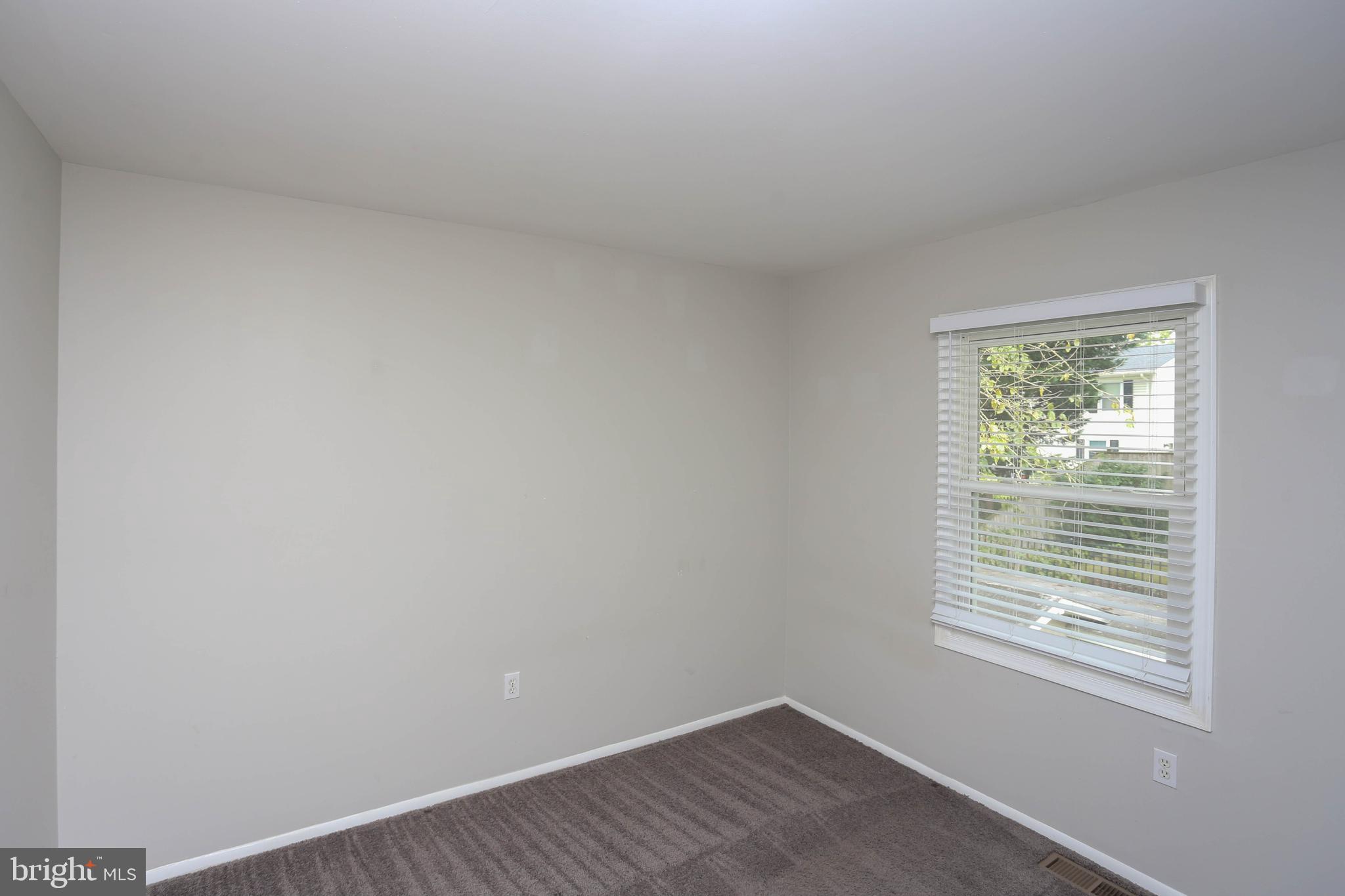 MAPLE RIDGE - Residential Lease