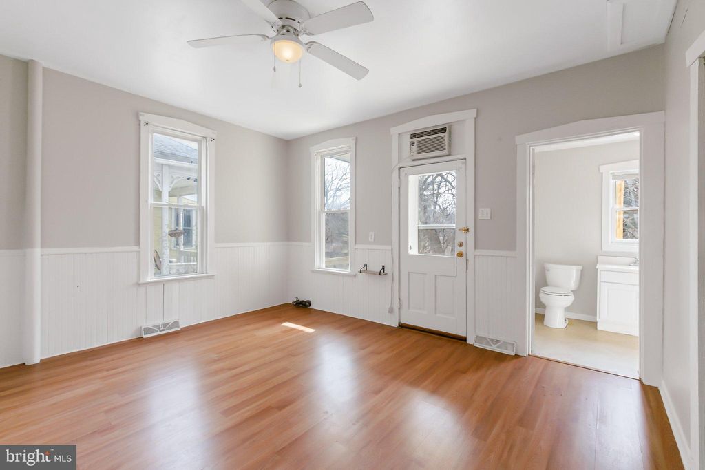 Photo of 106 E Washington Street, ELIZABETHTOWN, PA 17022 (MLS # PALA2065060)