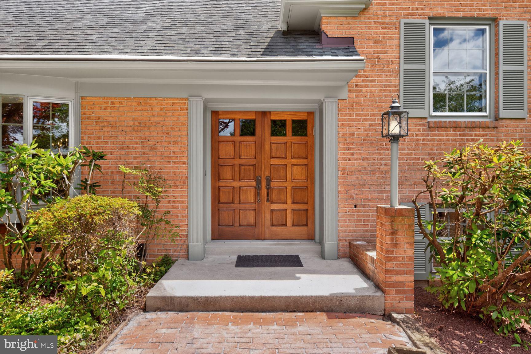 312 KIMBLEWICK DRIVE
