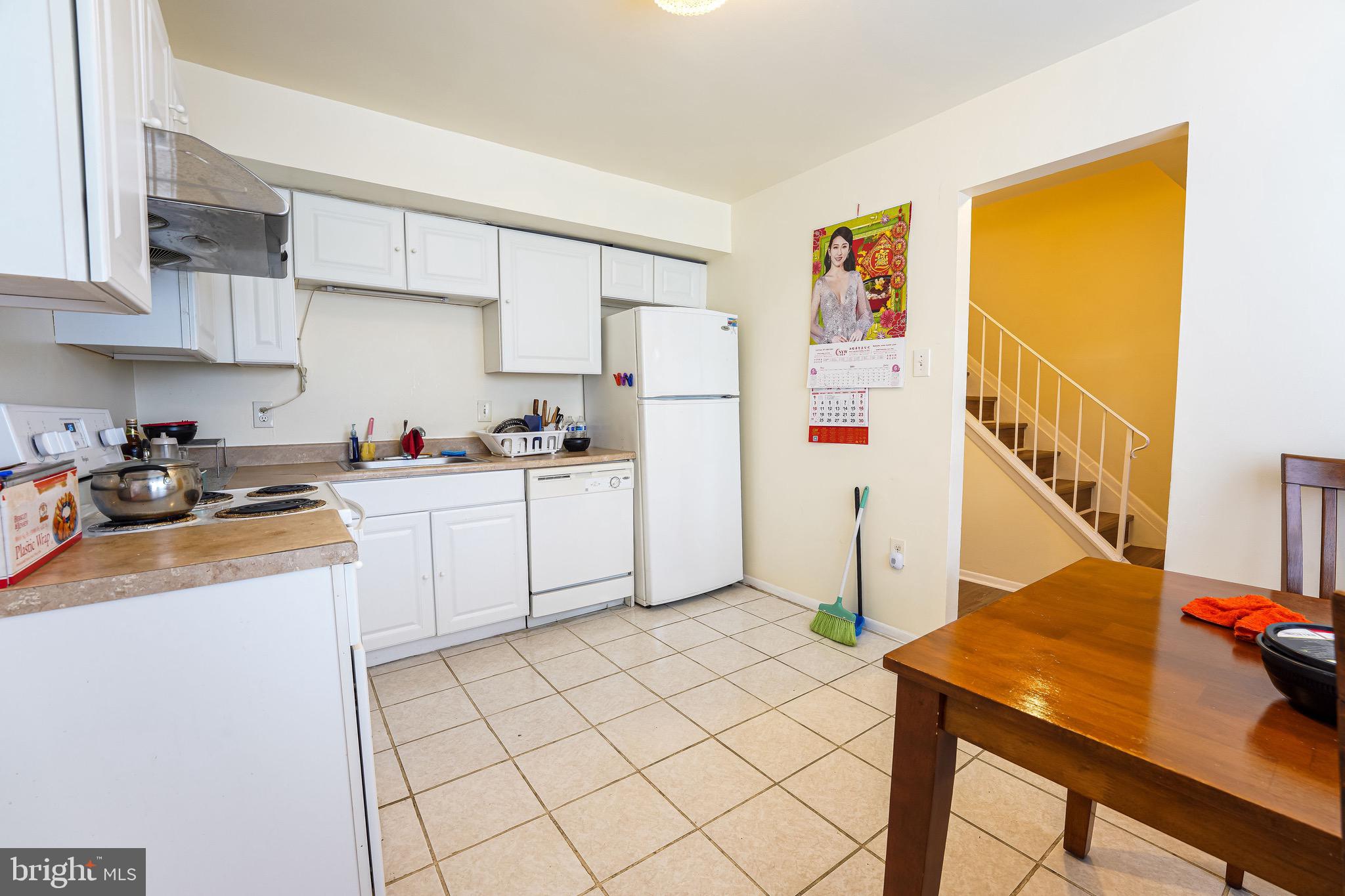 WILLOWBROOK - Residential Lease