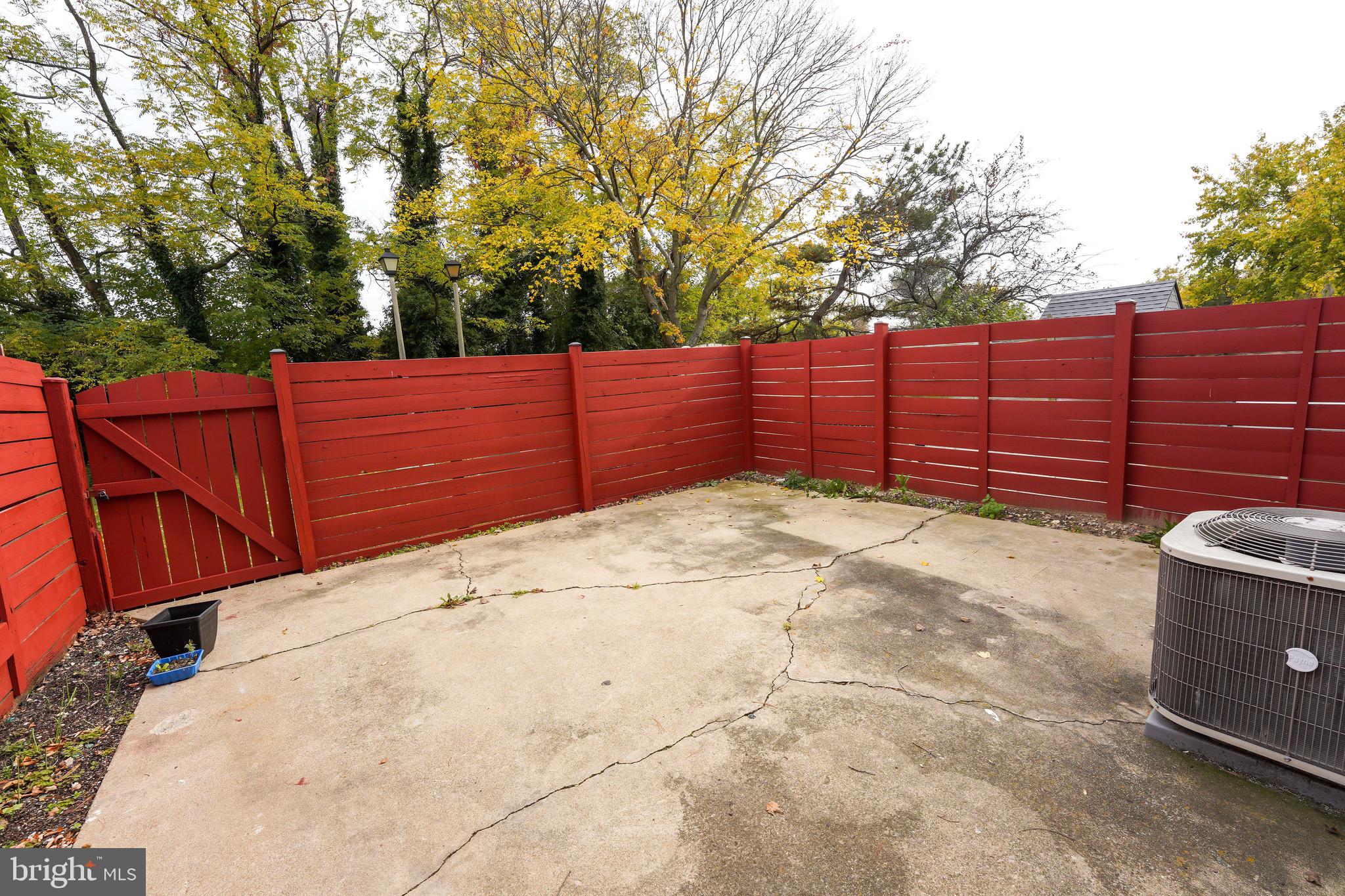 WILLOWBROOK - Residential Lease