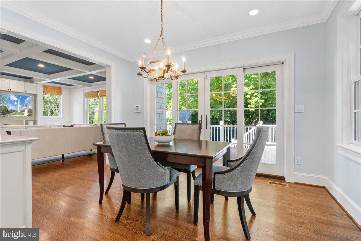 CHEVY CHASE VILLAGE - Residential