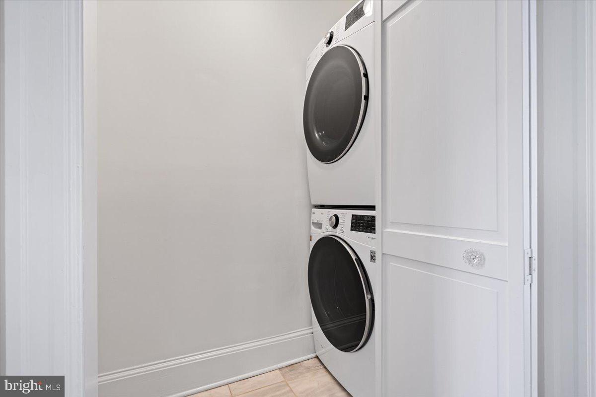 CHEVY CHASE VILLAGE - Residential