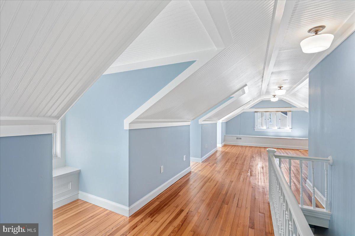 CHEVY CHASE VILLAGE - Residential