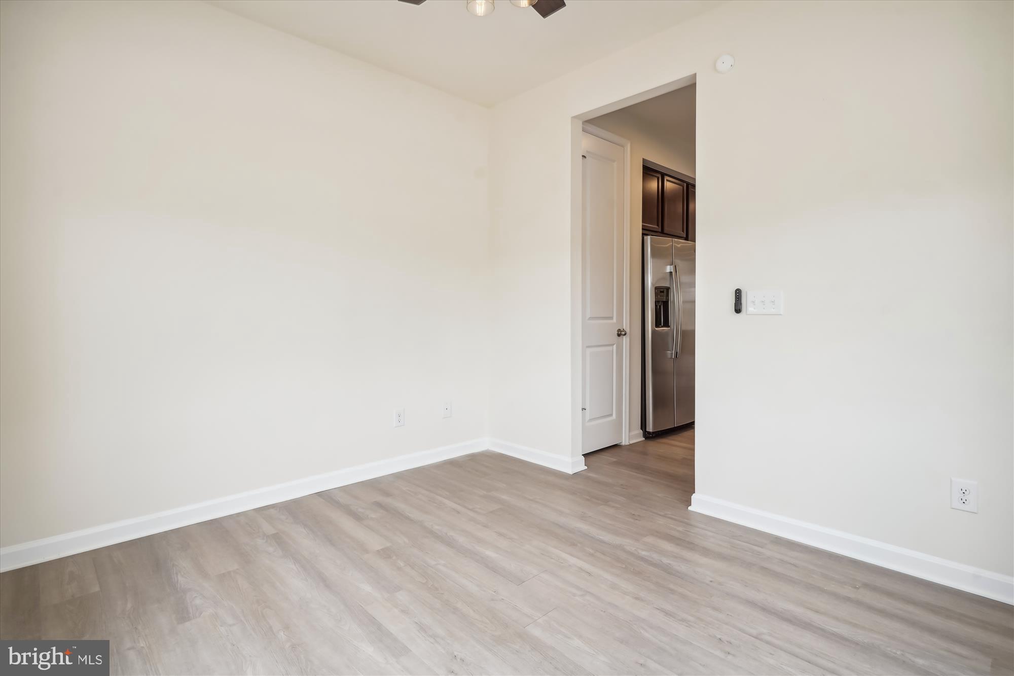 COUNTY CENTER - Residential Lease