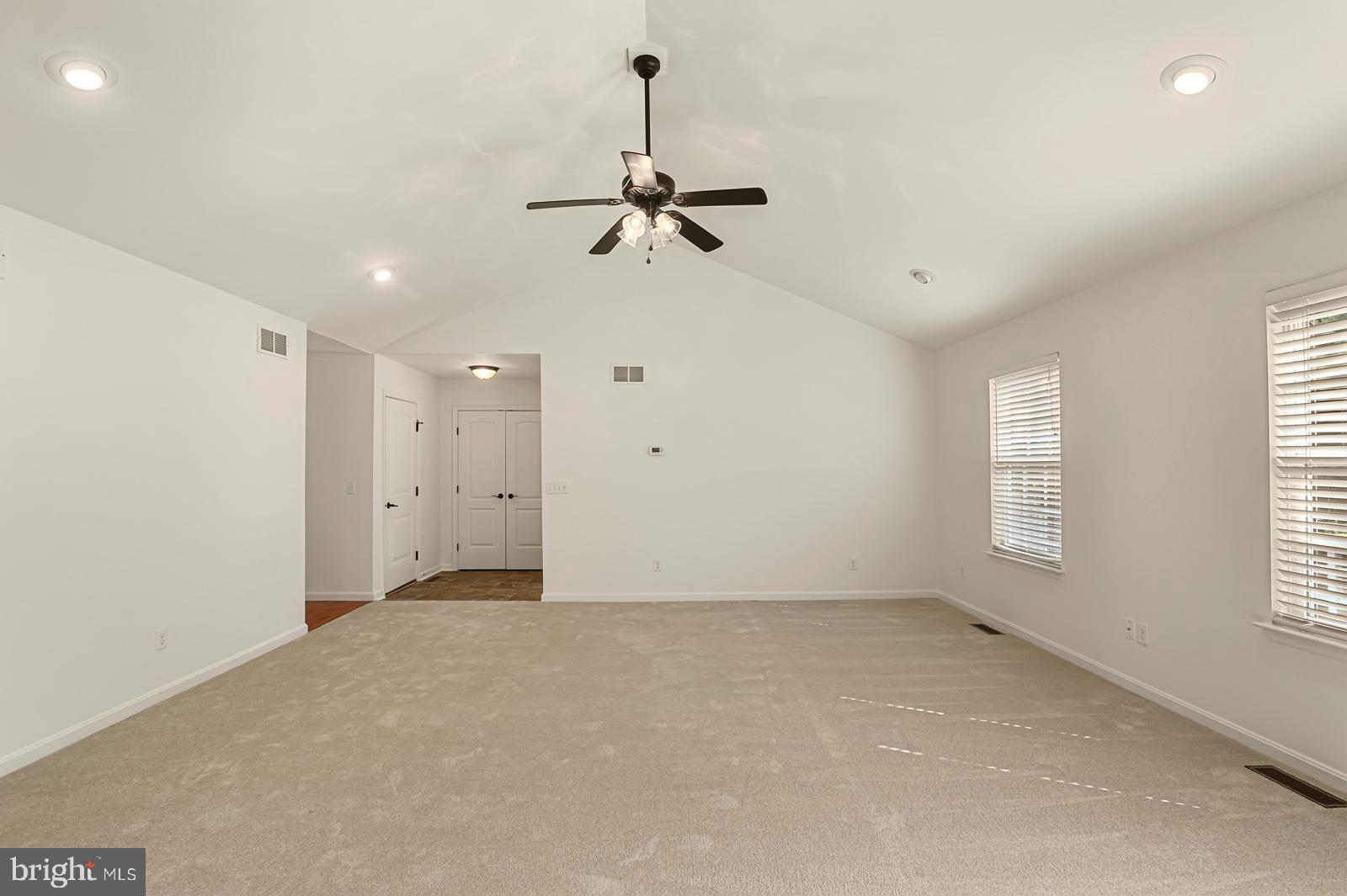 PICKERING POINTE - Residential Lease