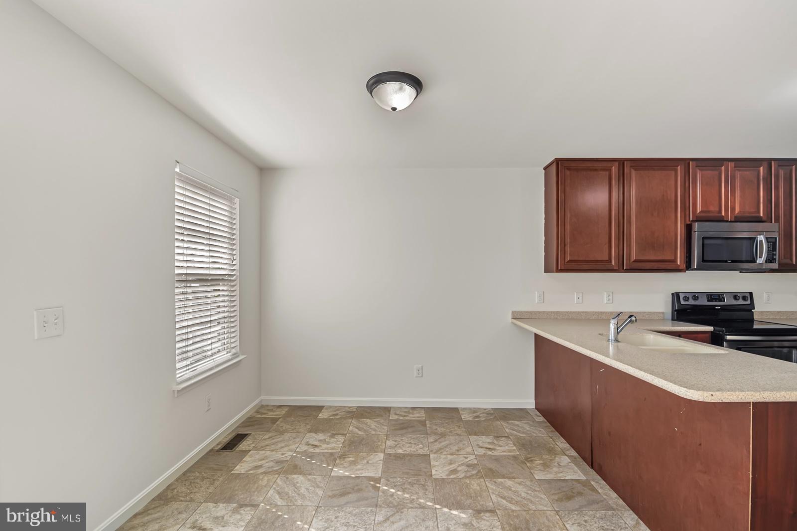 PICKERING POINTE - Residential Lease