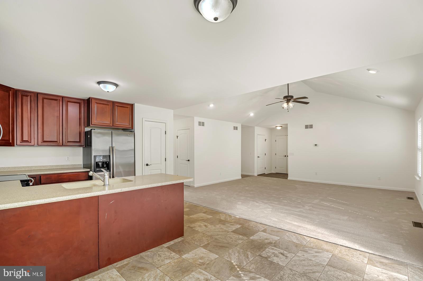 PICKERING POINTE - Residential Lease