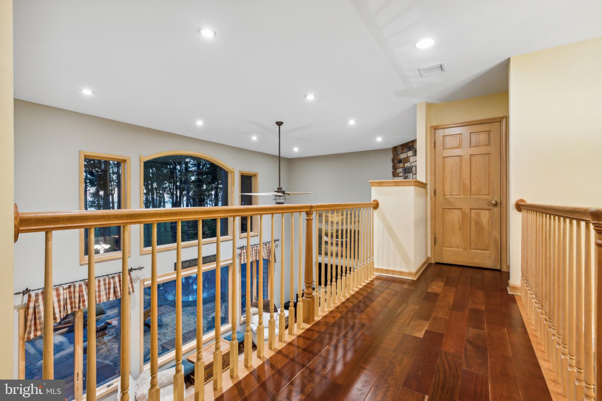 BENNETT POINT - Residential