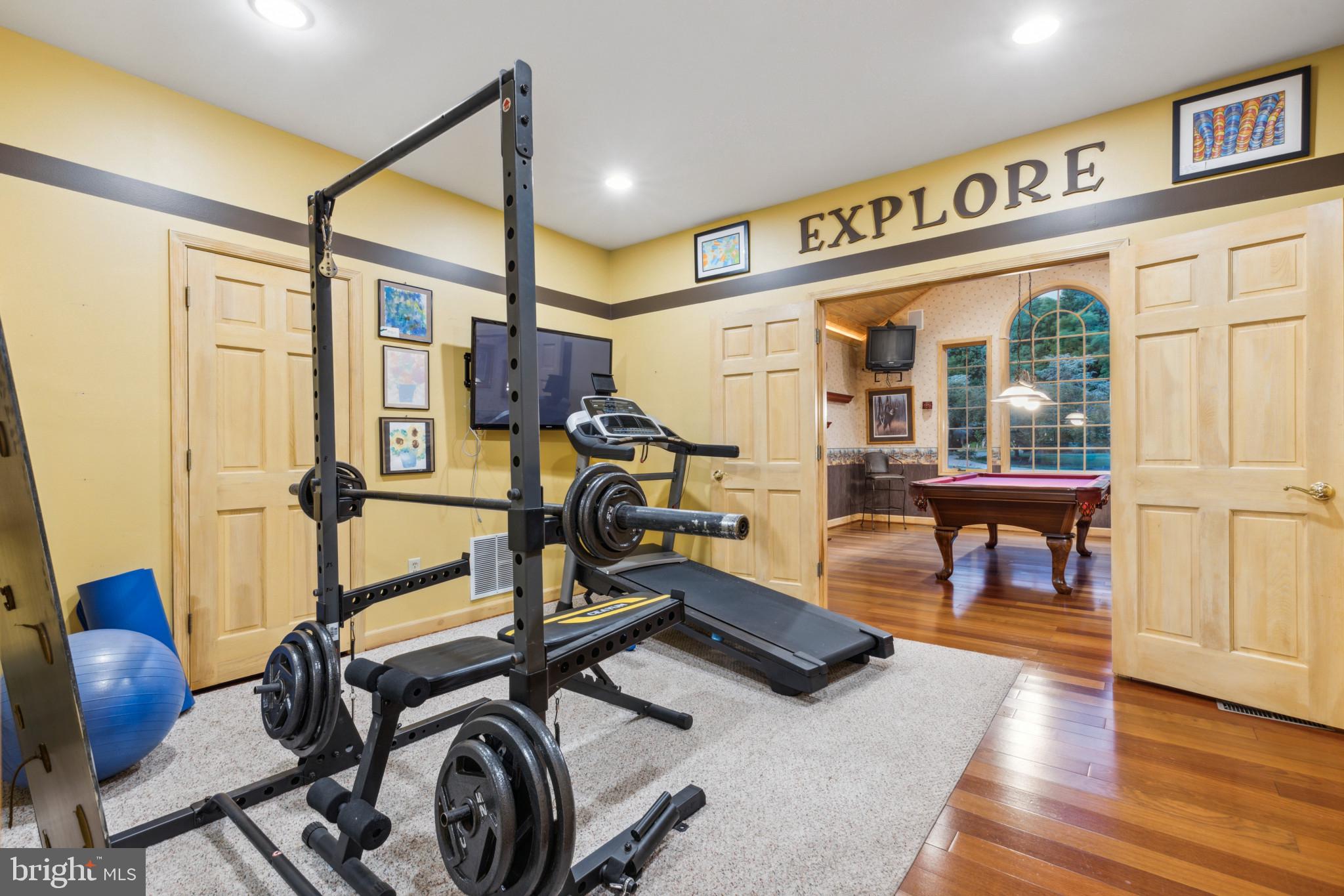 BENNETT POINT - Residential