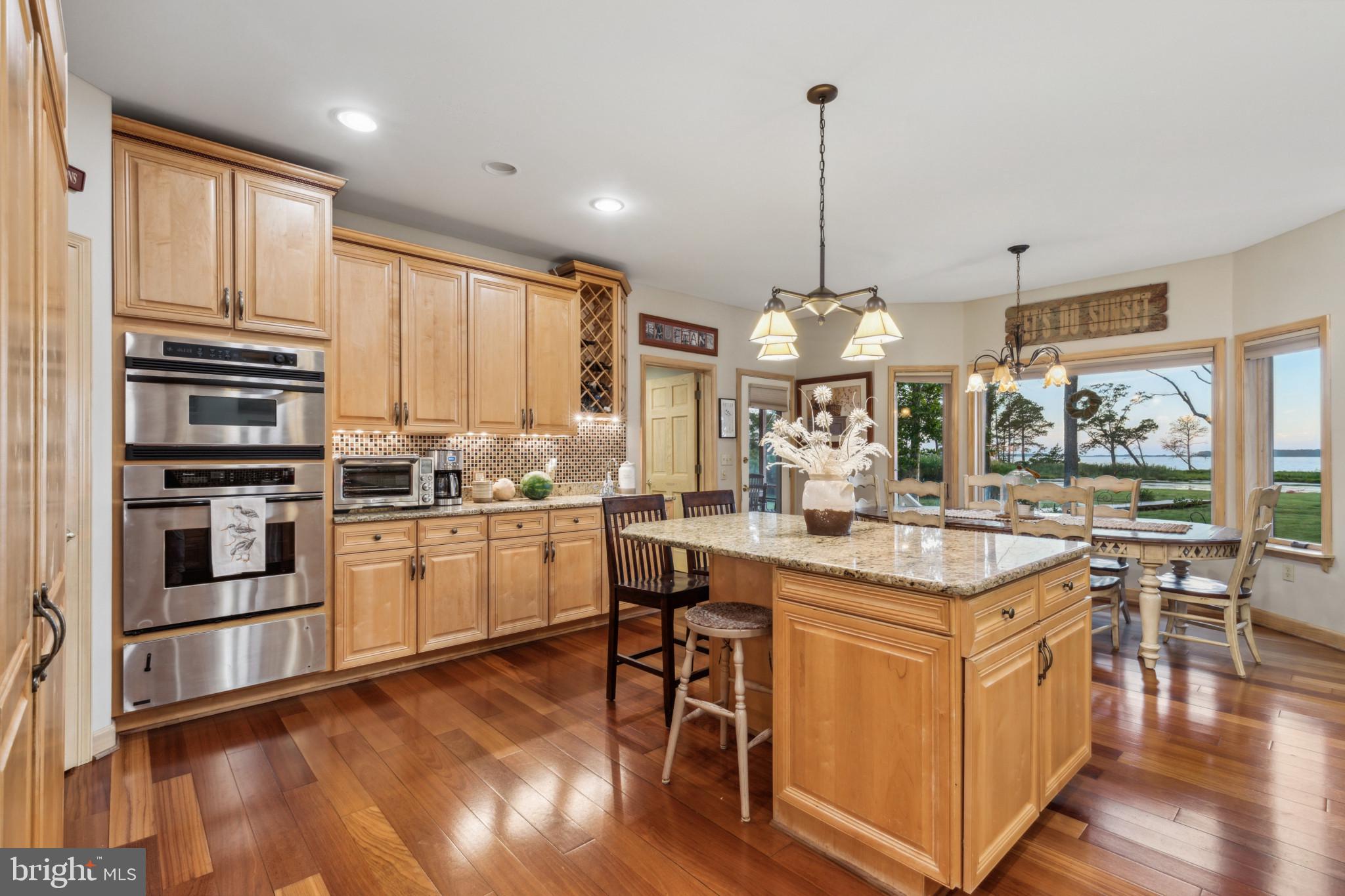 BENNETT POINT - Residential