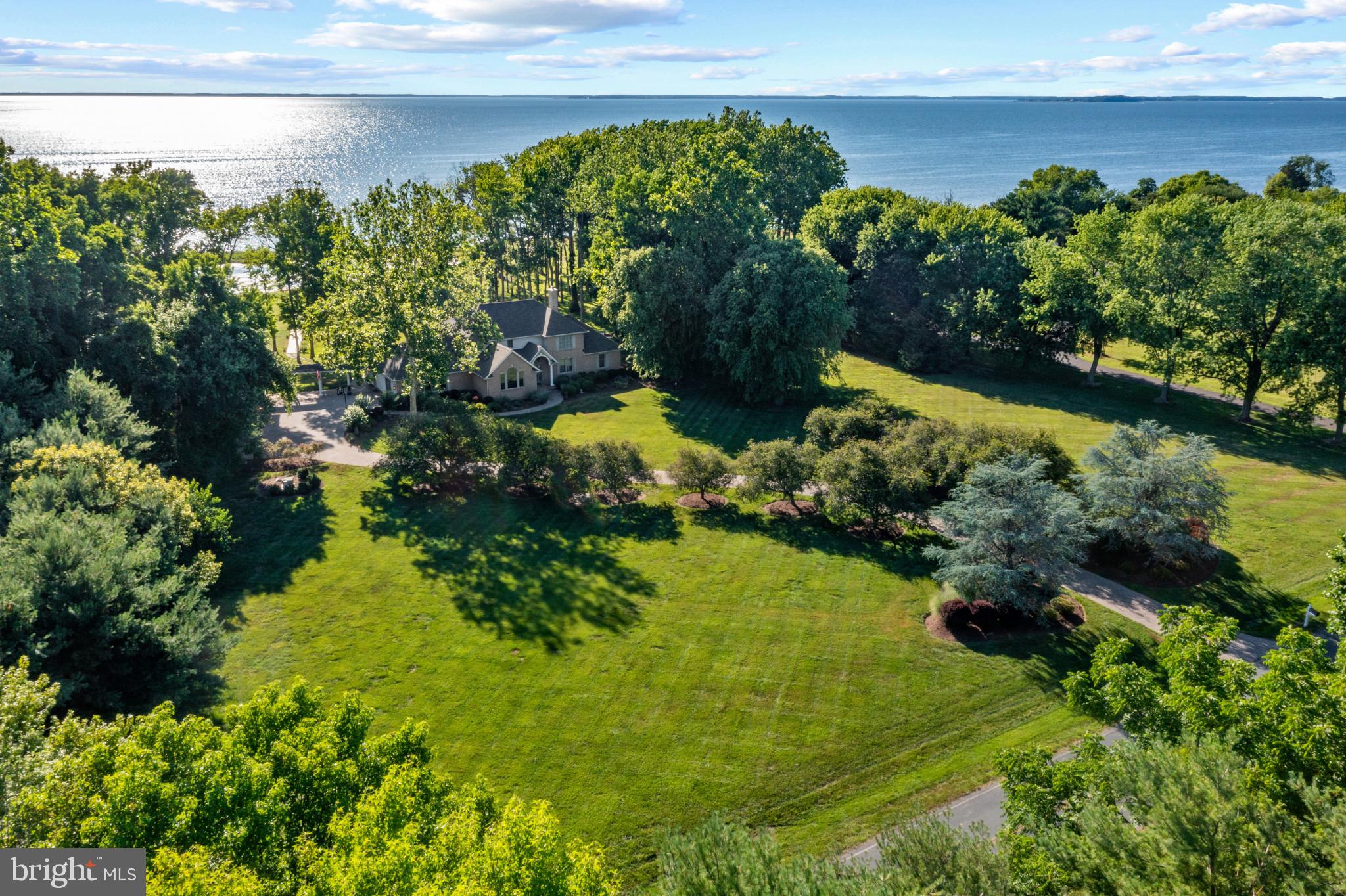 BENNETT POINT - Residential