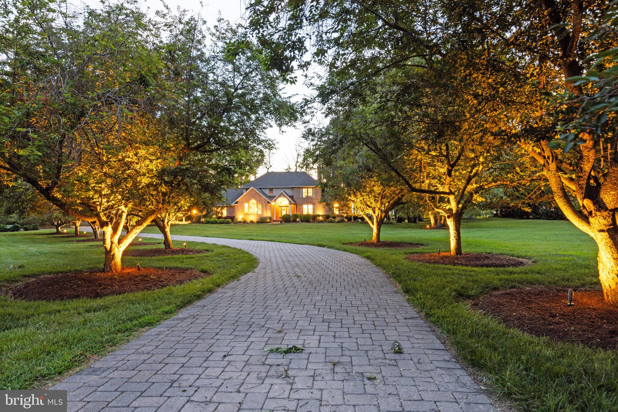 BENNETT POINT - Residential