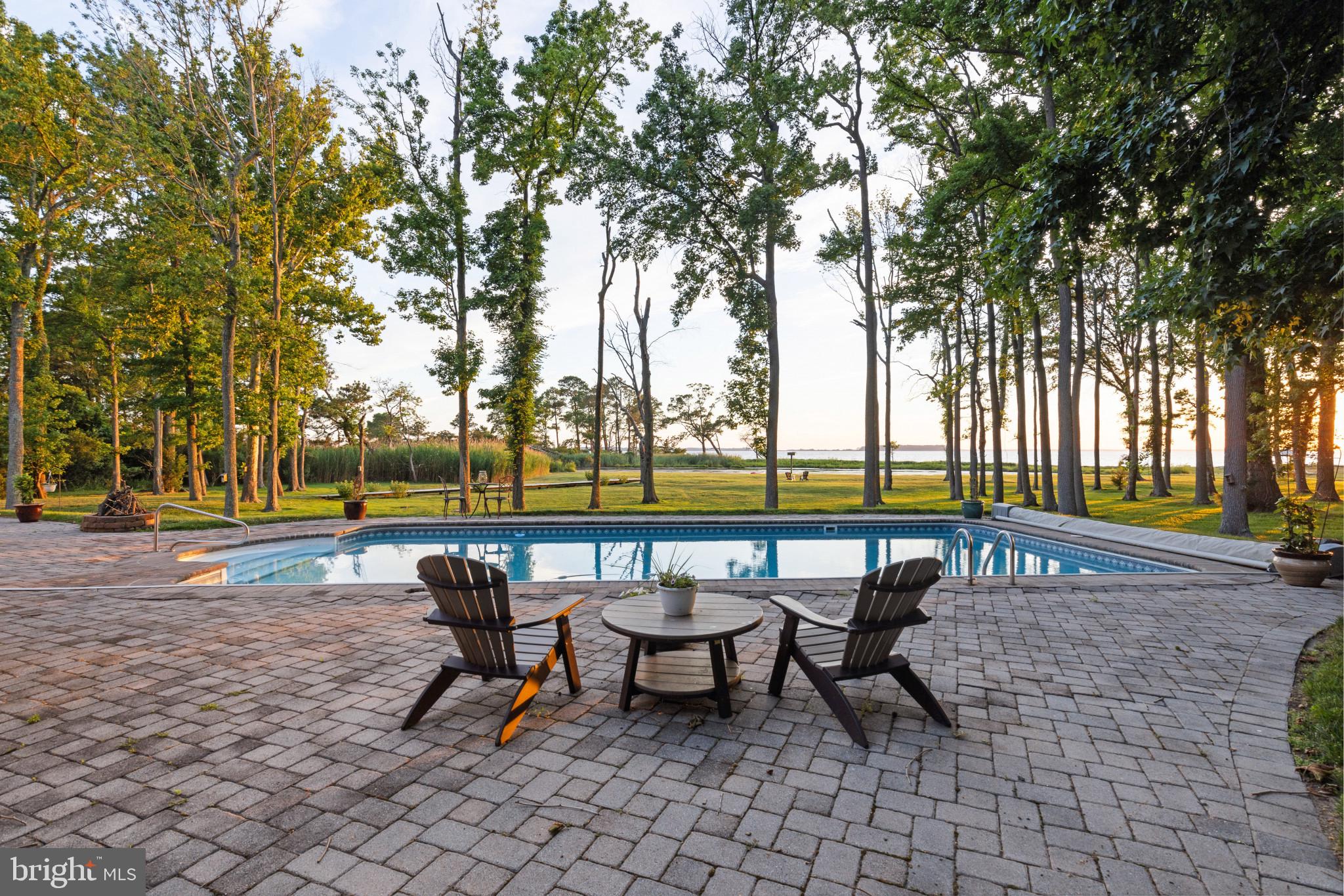 BENNETT POINT - Residential