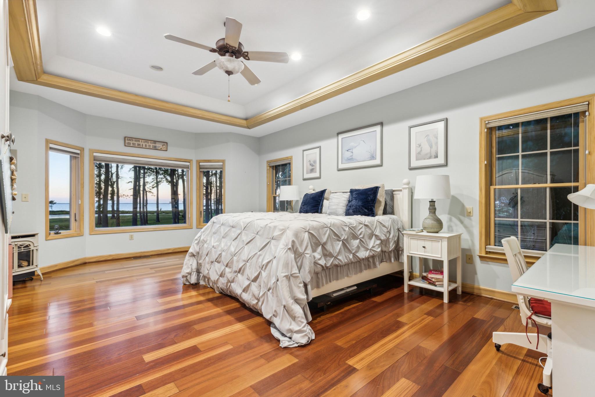 BENNETT POINT - Residential