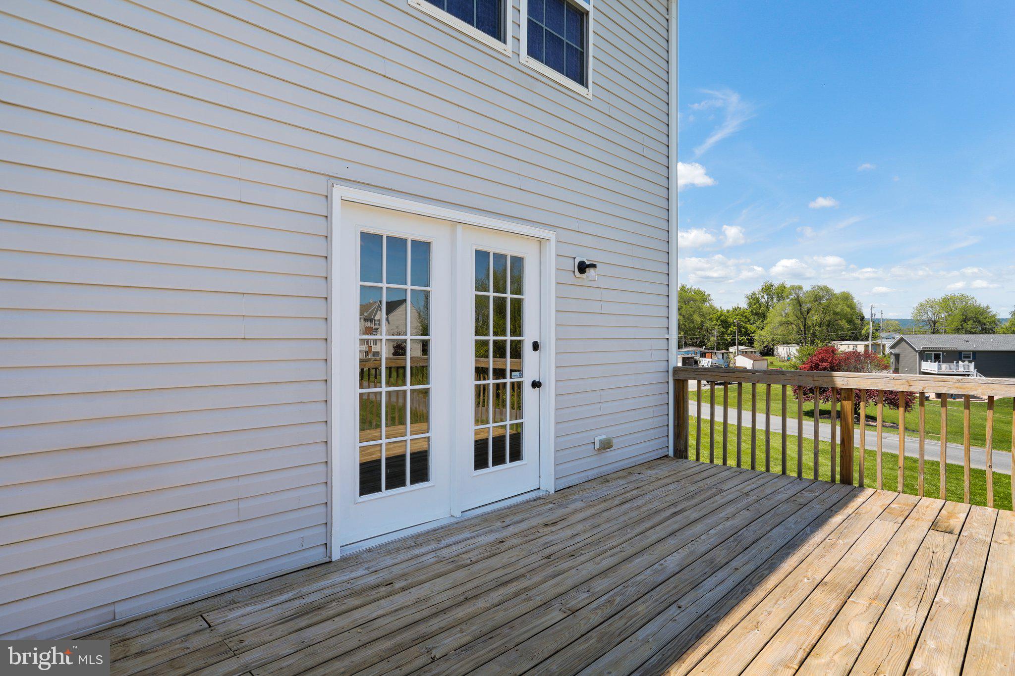 PRENTISS POINT - Residential