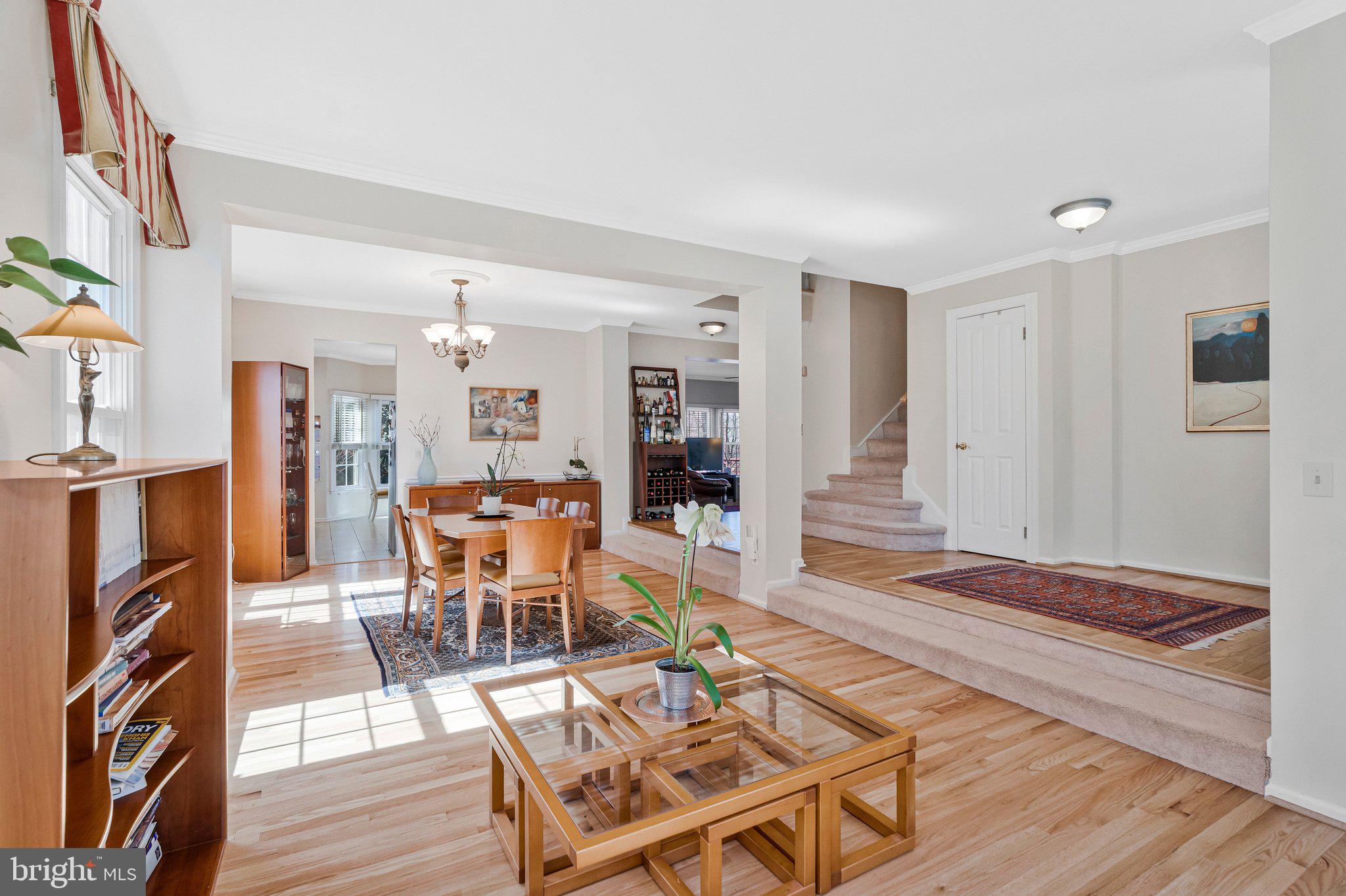 POTOMAC LAKES - Residential