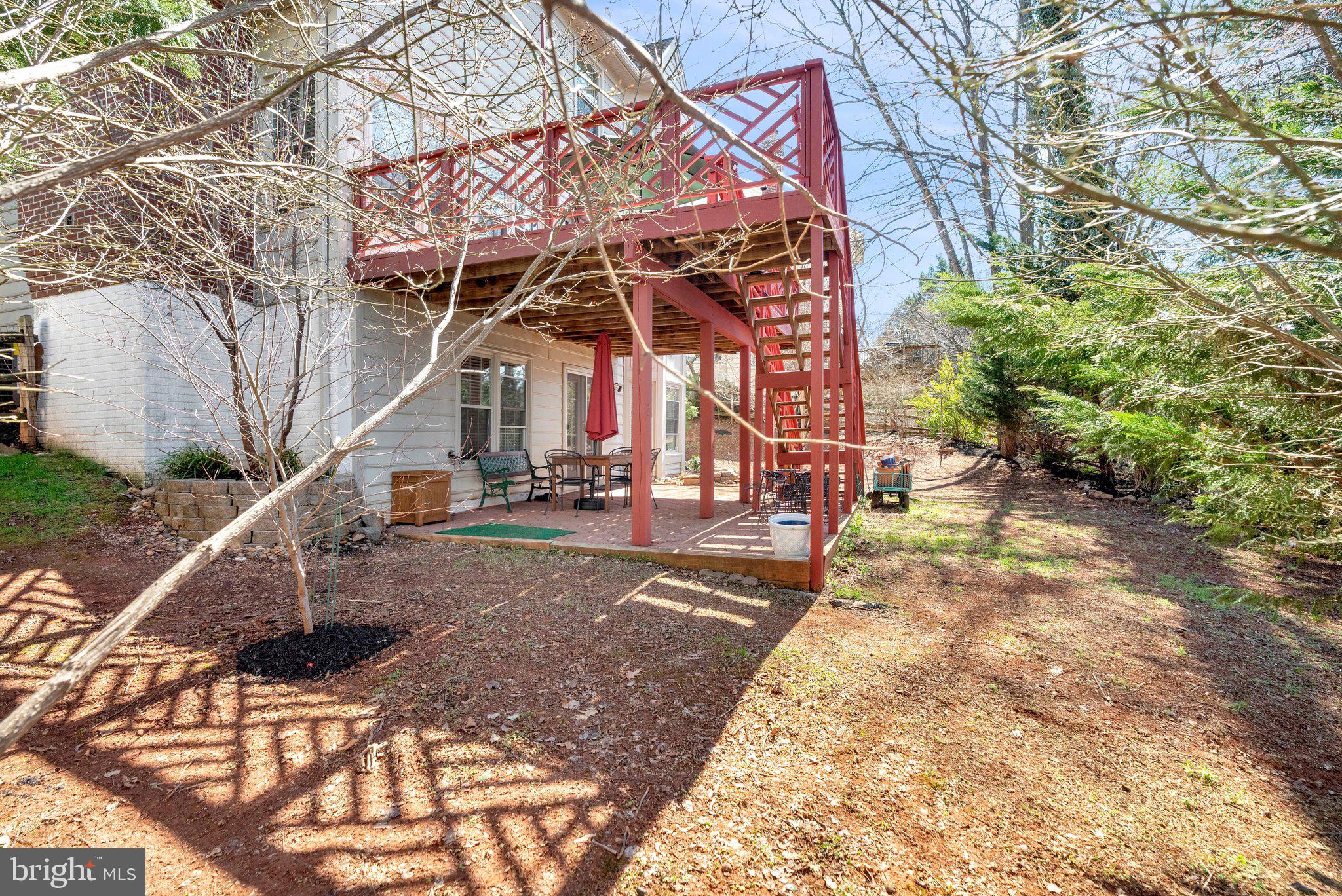 POTOMAC LAKES - Residential