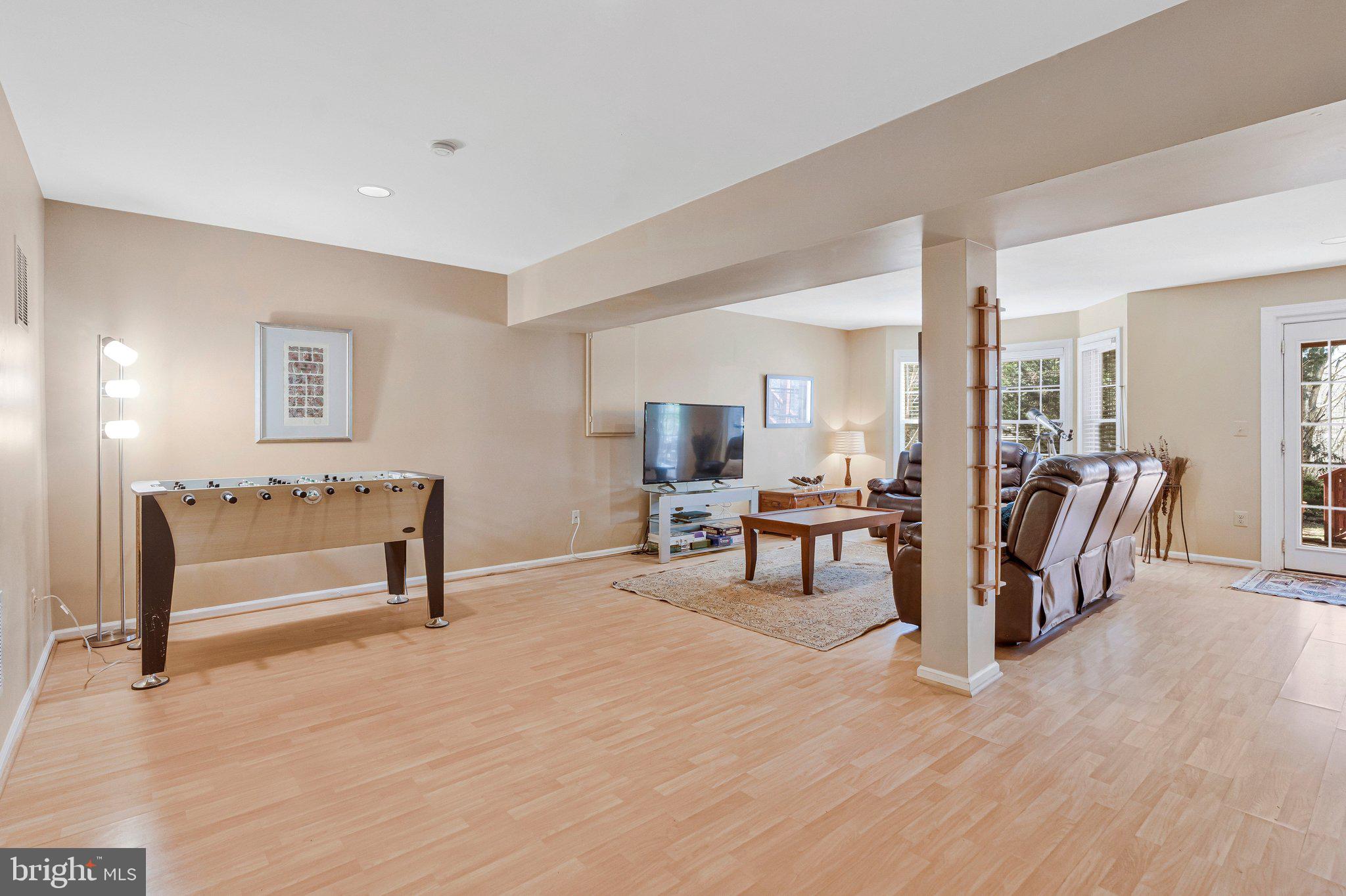 POTOMAC LAKES - Residential