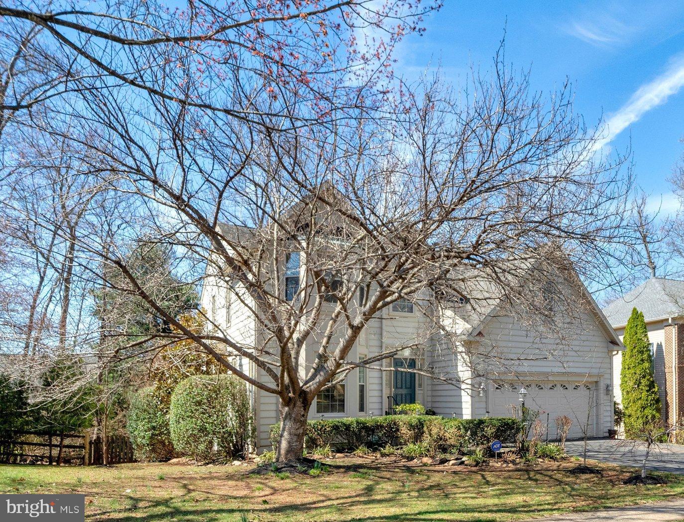 POTOMAC LAKES - Residential