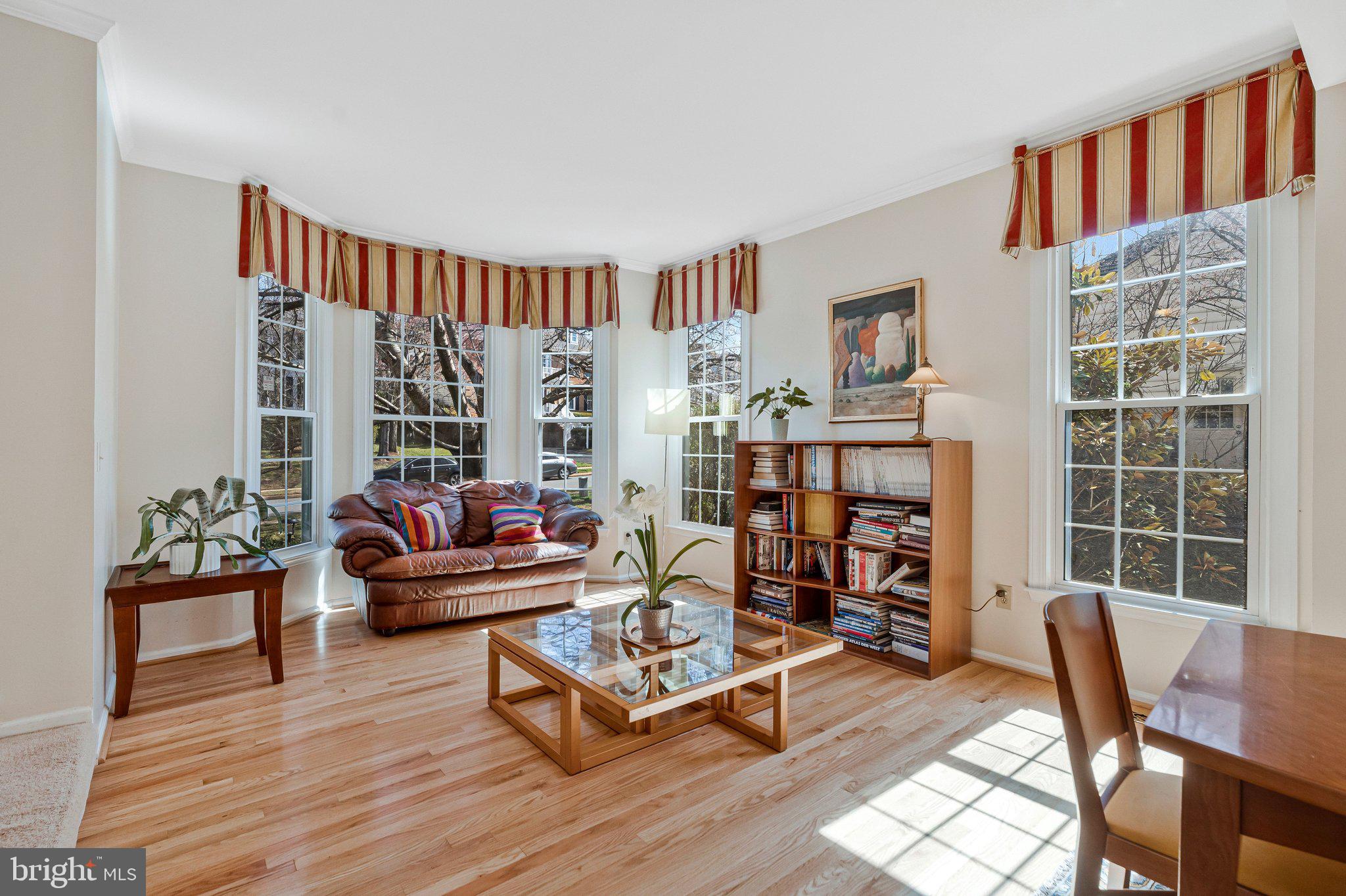 POTOMAC LAKES - Residential