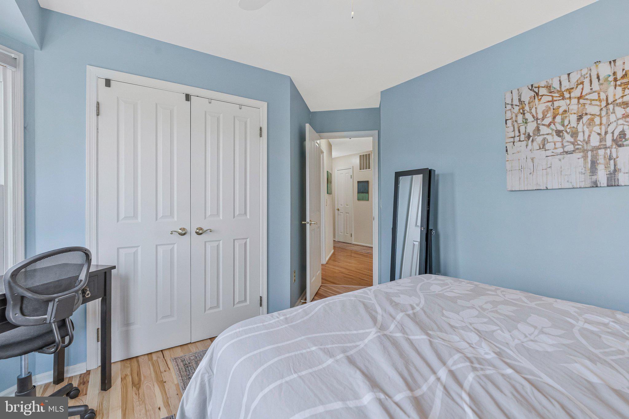 POTOMAC LAKES - Residential