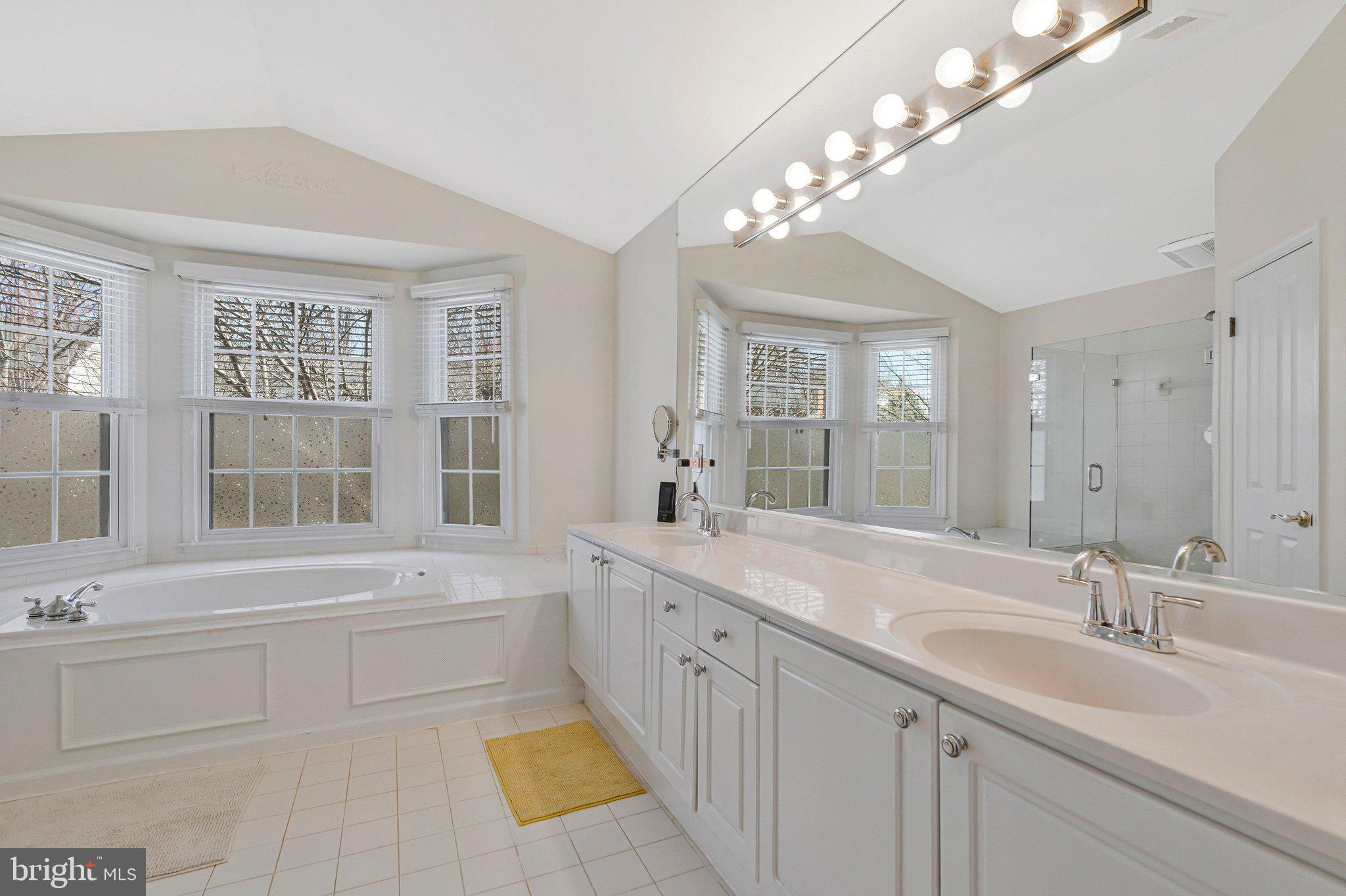 POTOMAC LAKES - Residential