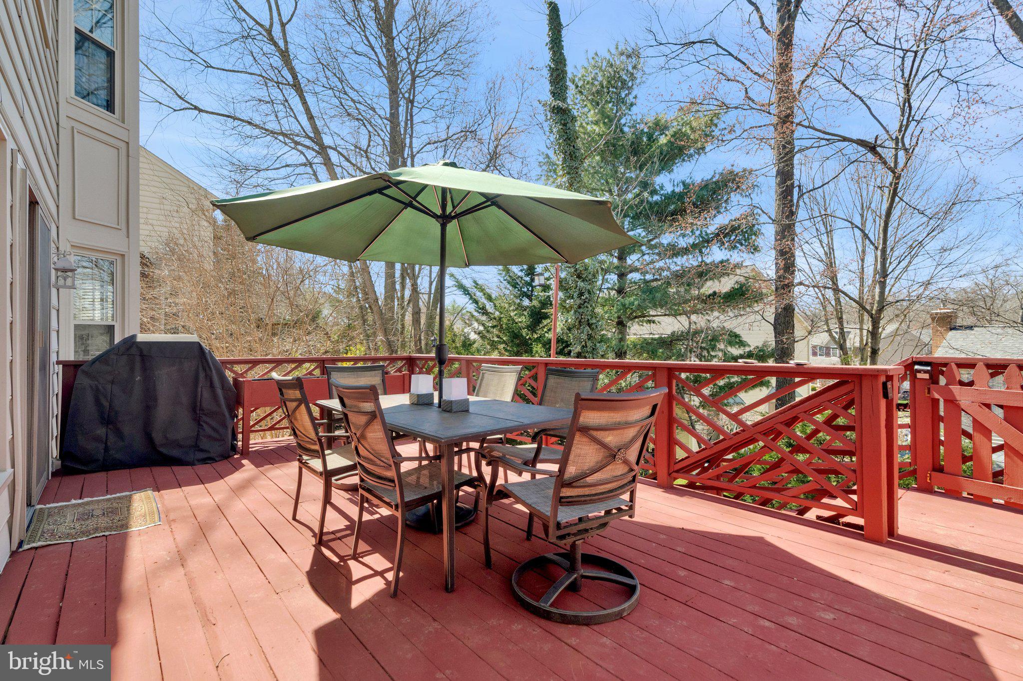 POTOMAC LAKES - Residential