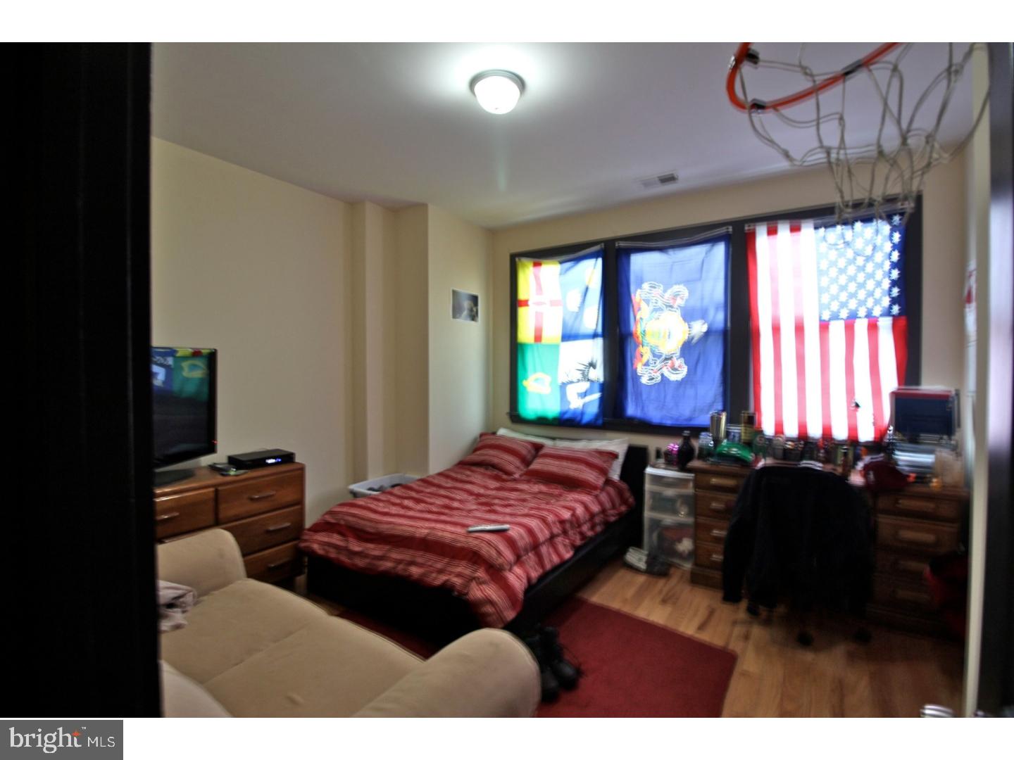 TEMPLE UNIVERSITY - Residential Lease