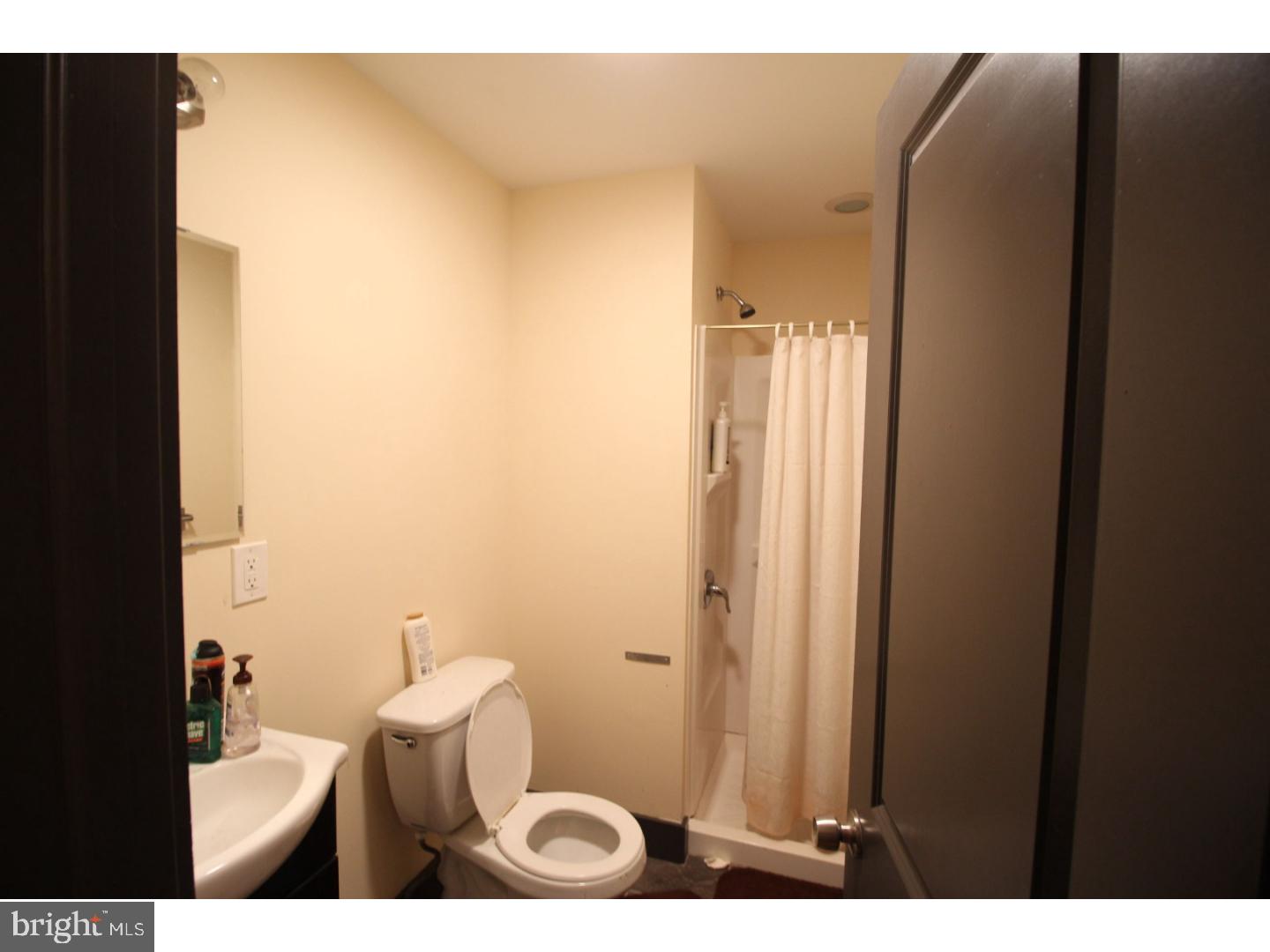 TEMPLE UNIVERSITY - Residential Lease