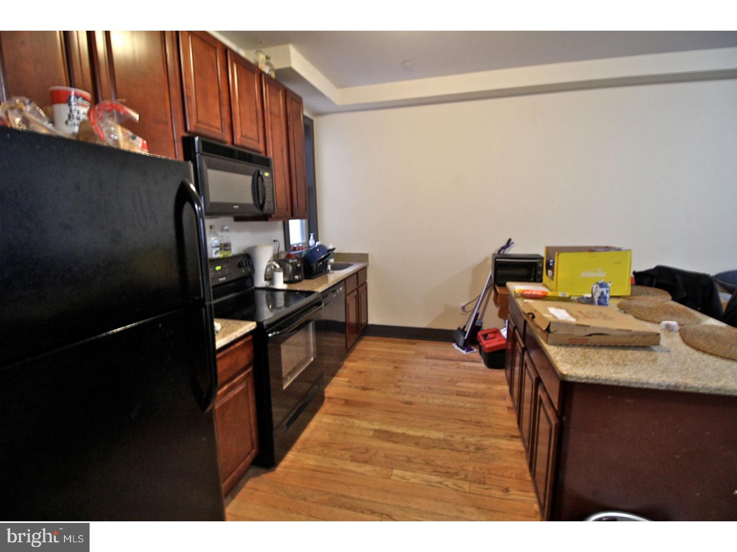 TEMPLE UNIVERSITY - Residential Lease