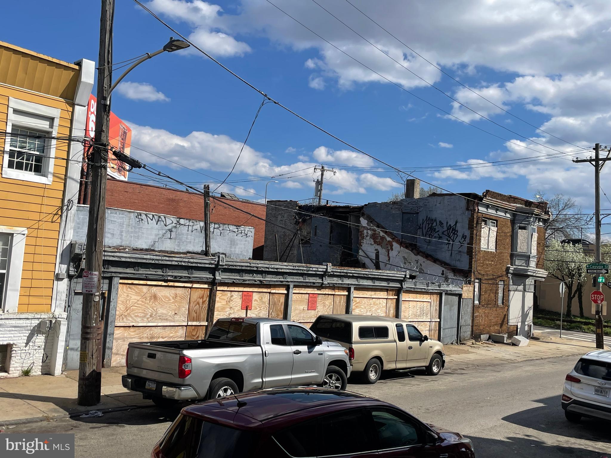 LOGAN - Commercial Sale