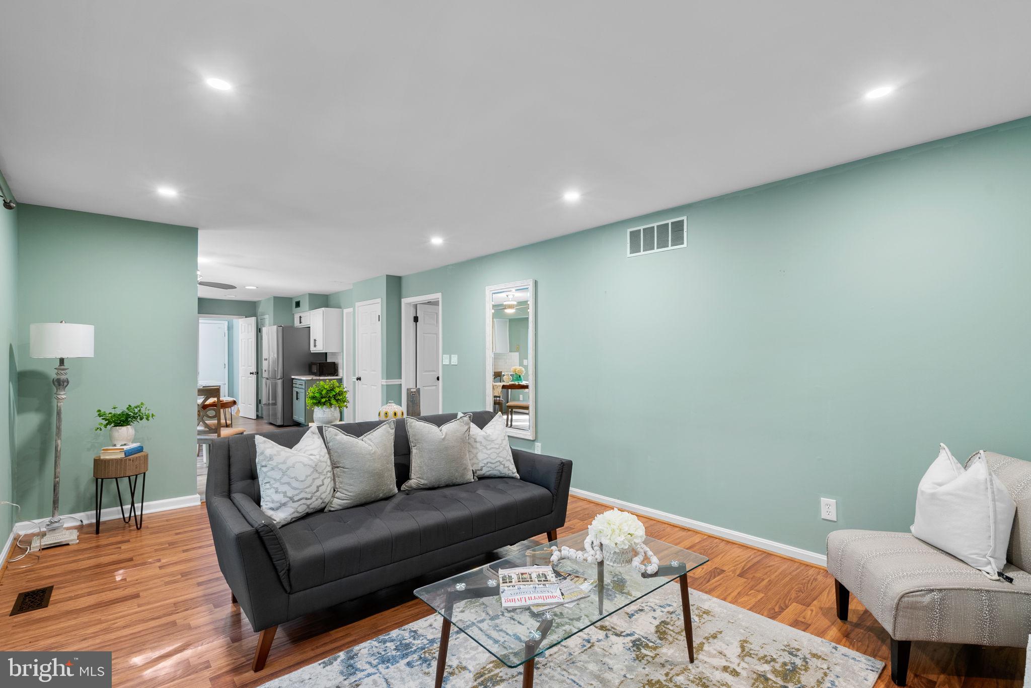2409 WOOD STREAM COURT